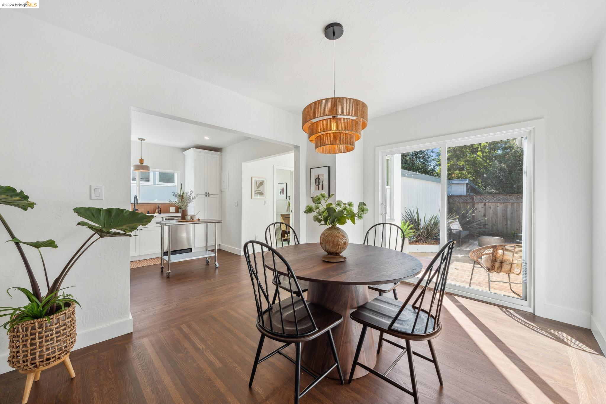 643 Woodland Ave