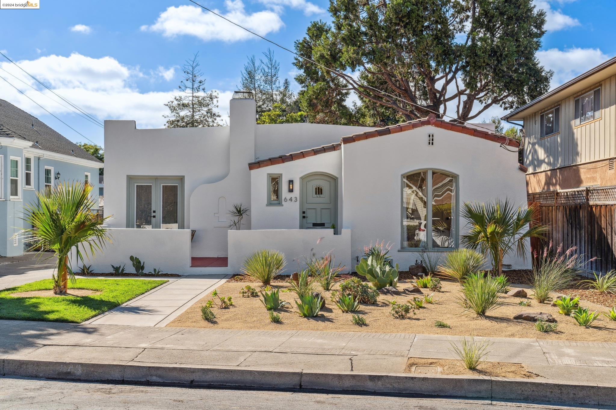 643 Woodland Ave