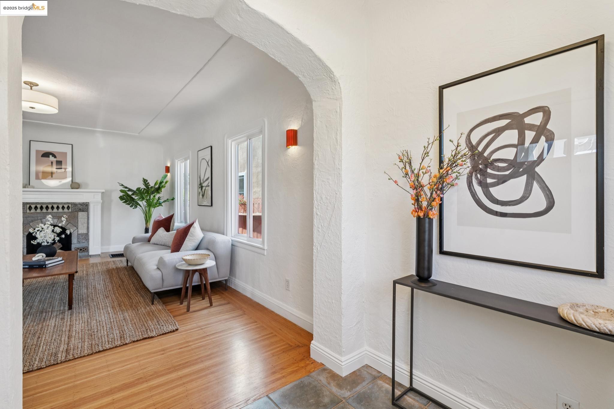 533 Lewis Ave