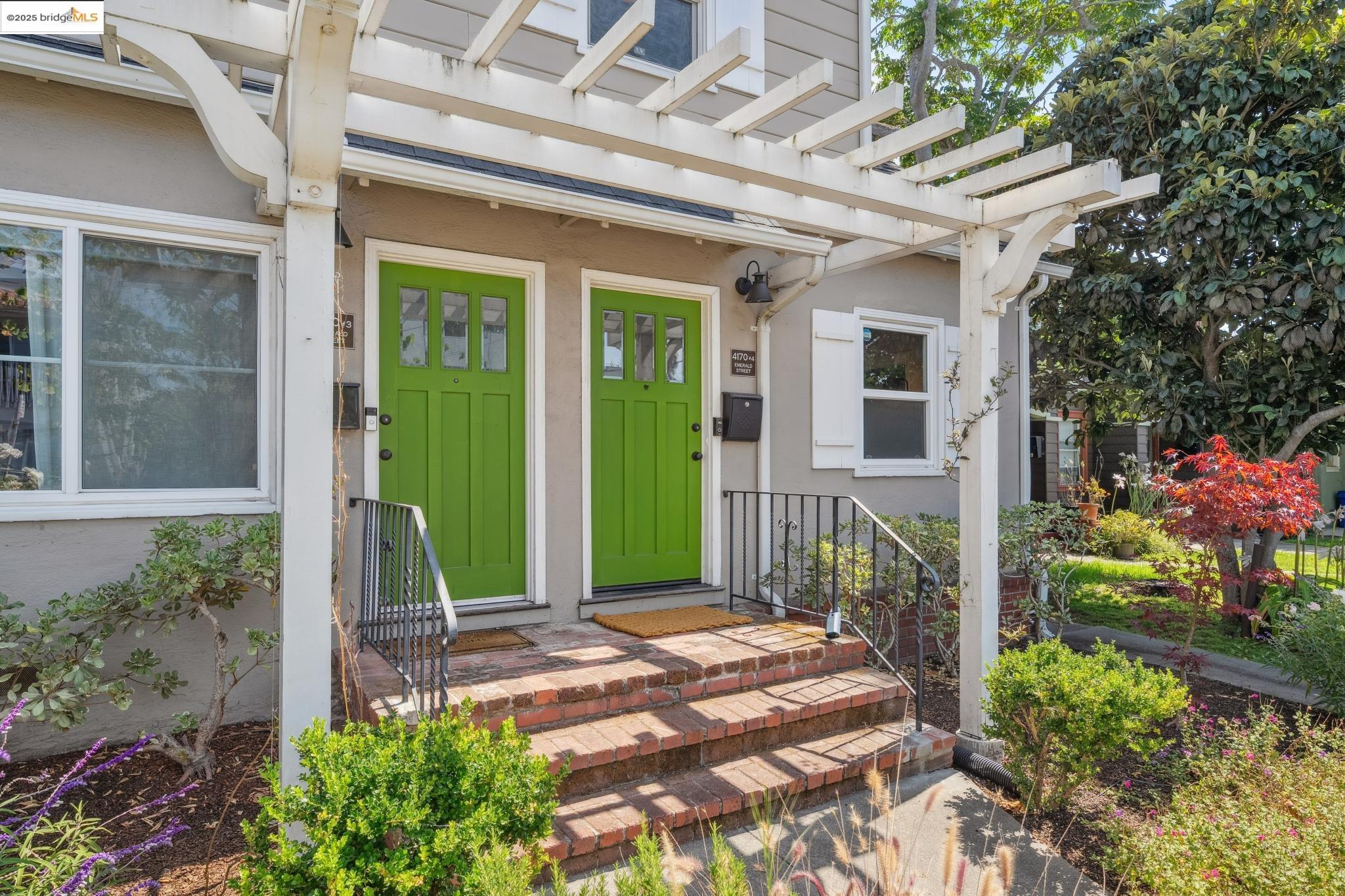 4170 Emerald St