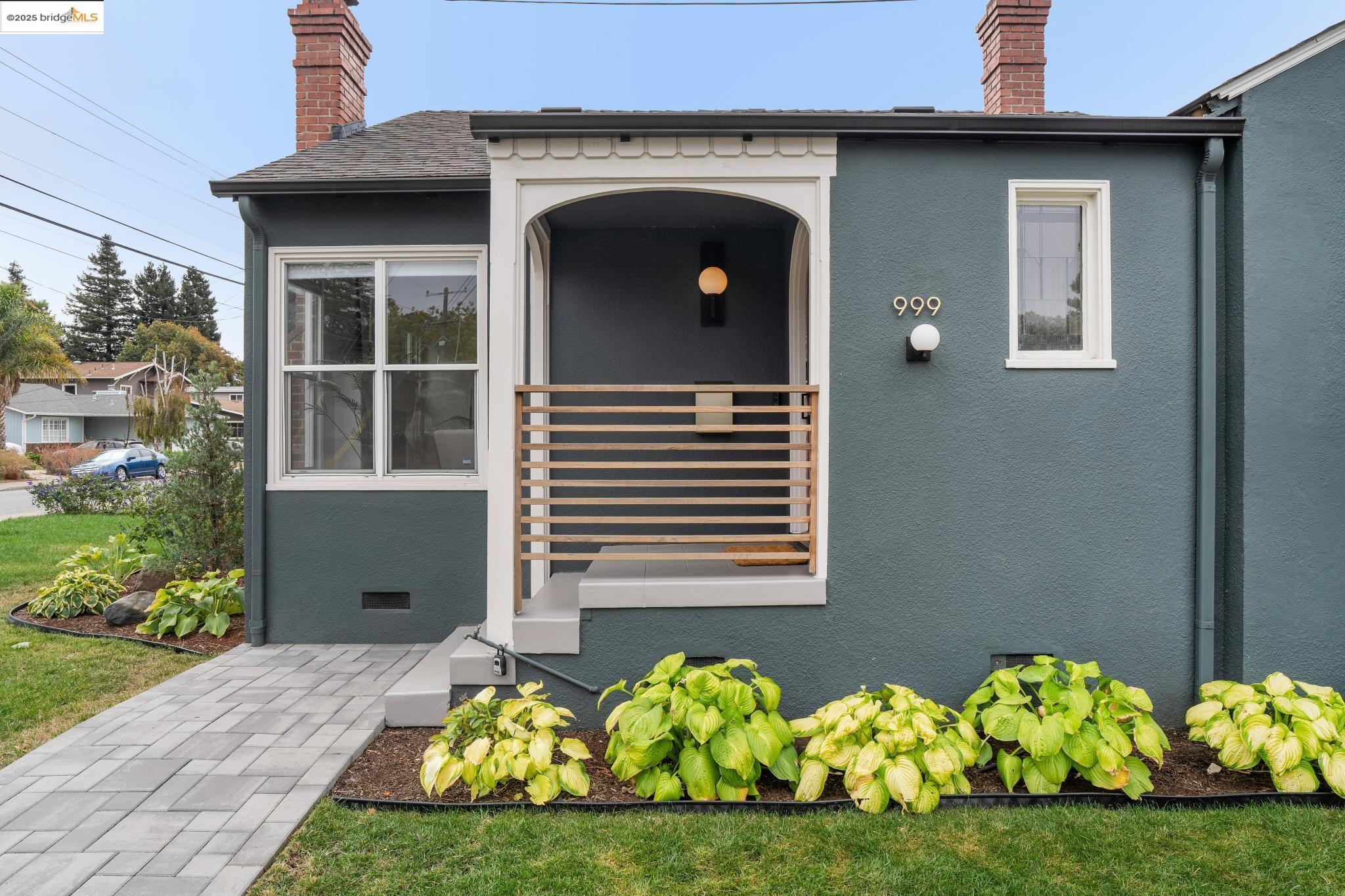 999 Alice Ave