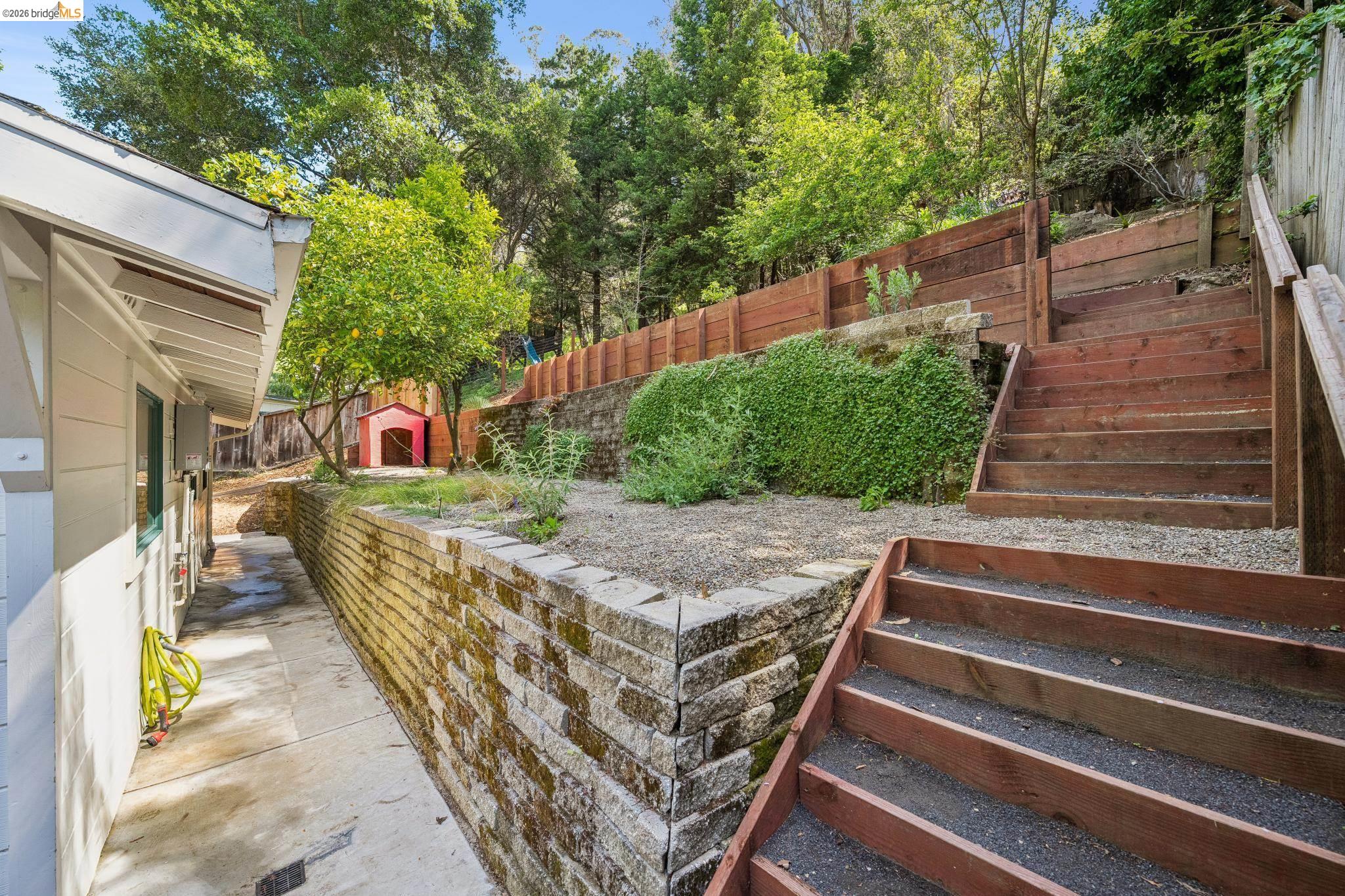 6400 Pinehaven Rd