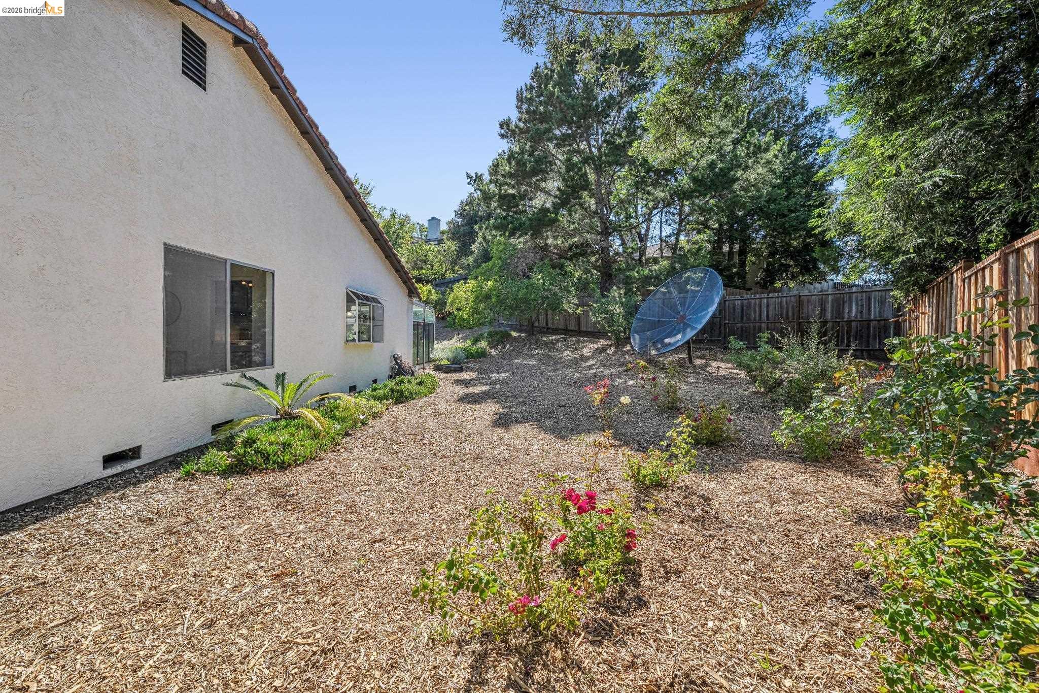 5672 Torrey Pine Ct