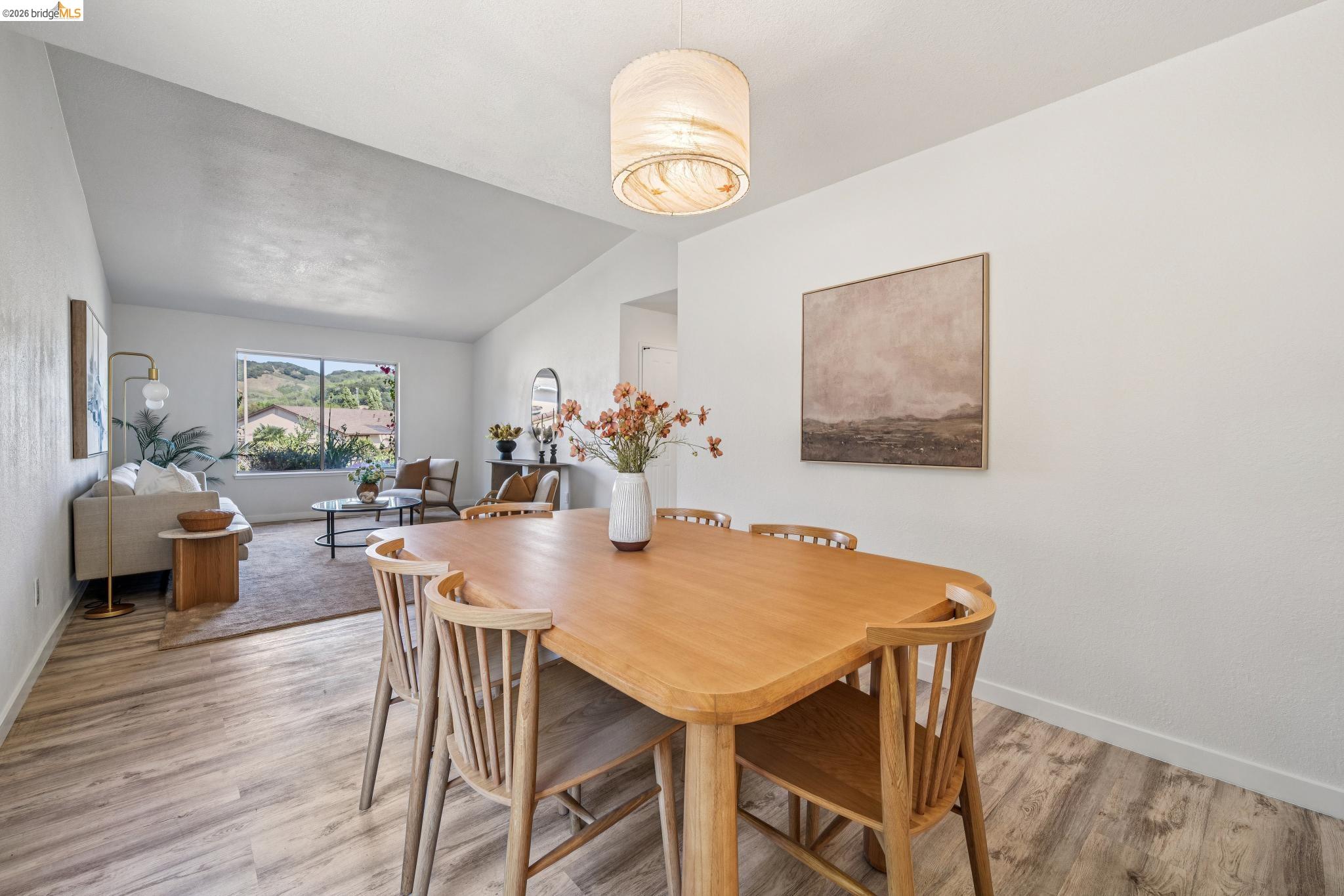 5672 Torrey Pine Ct