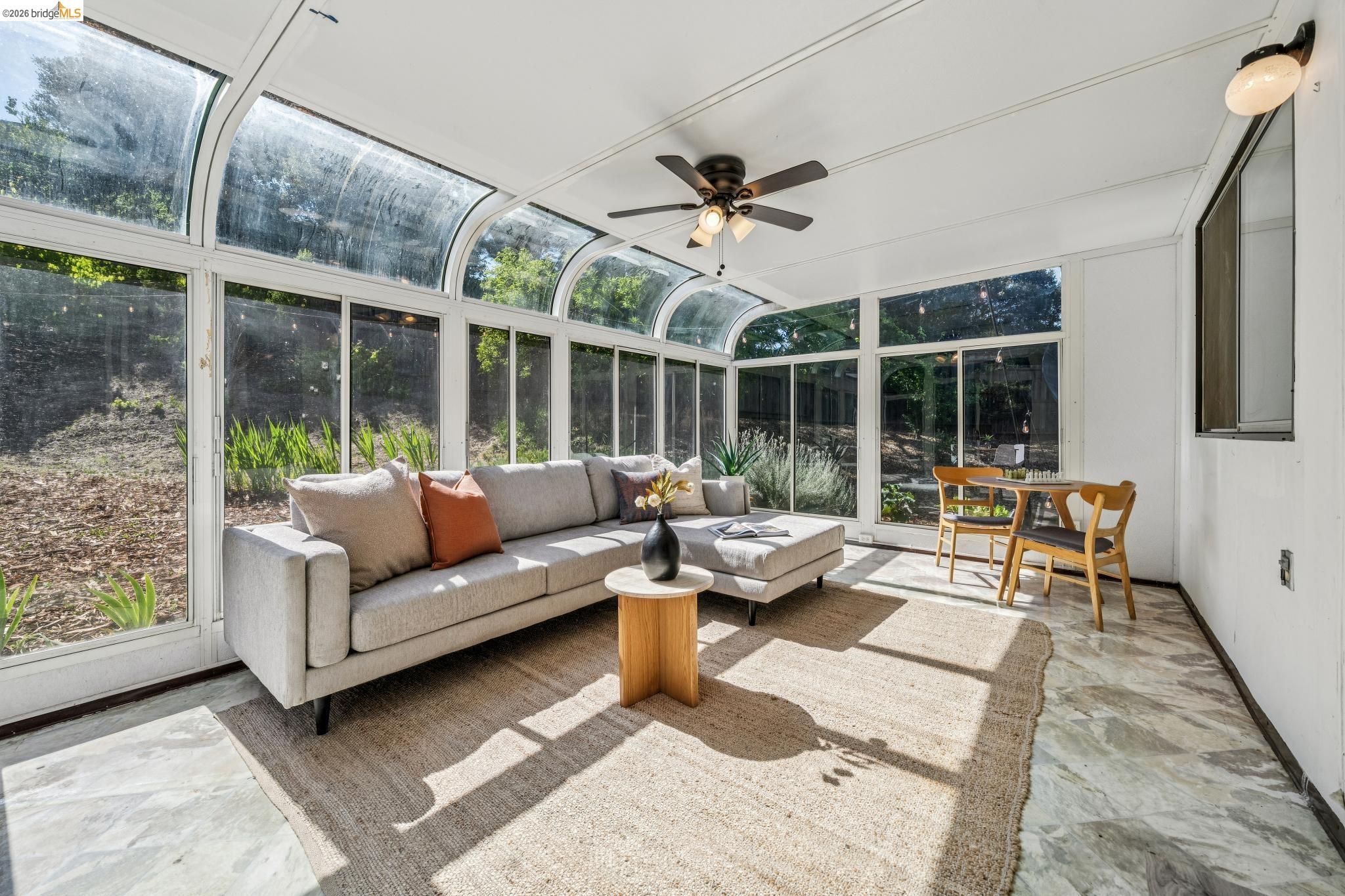 5672 Torrey Pine Ct