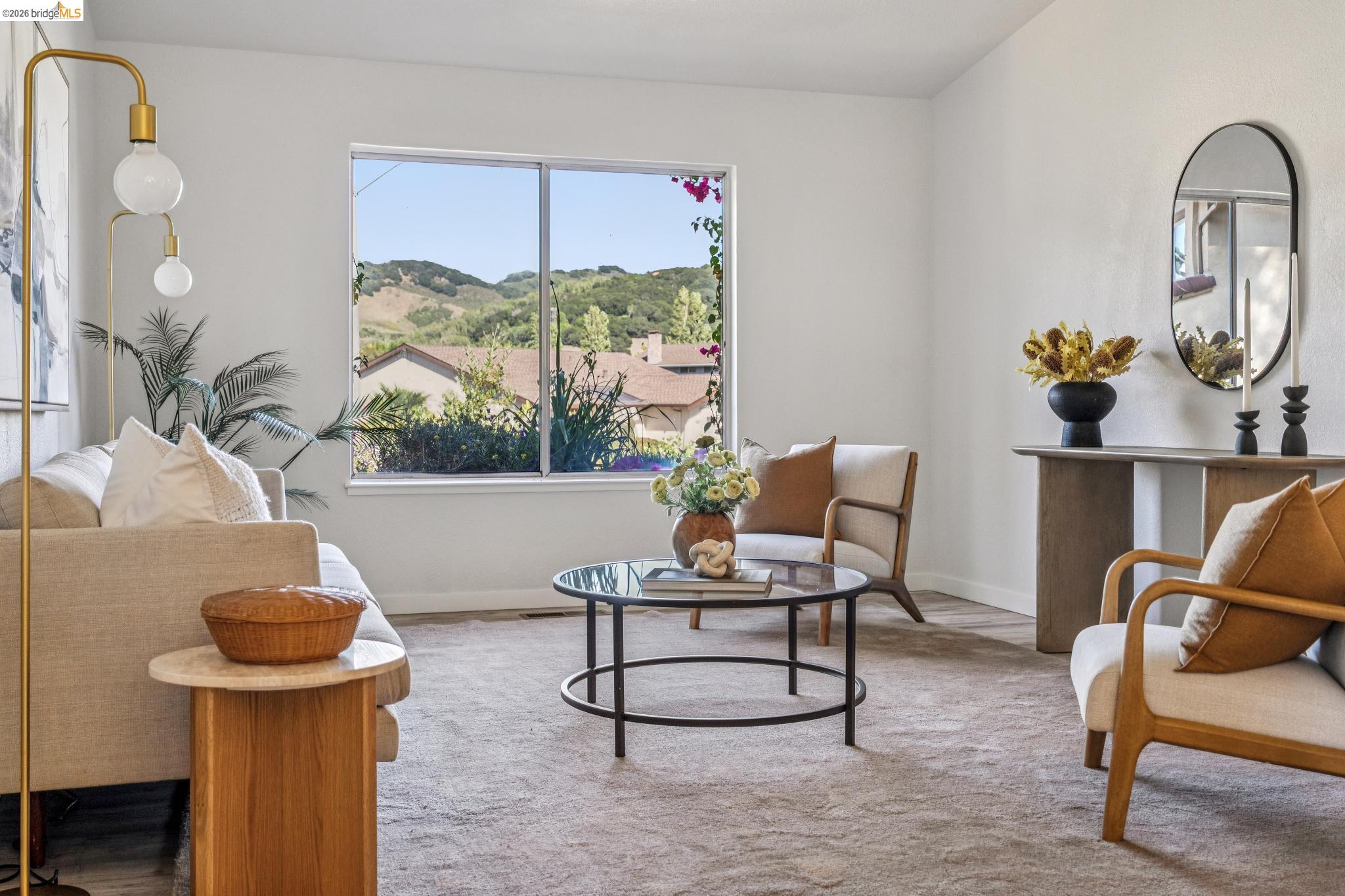 5672 Torrey Pine Ct