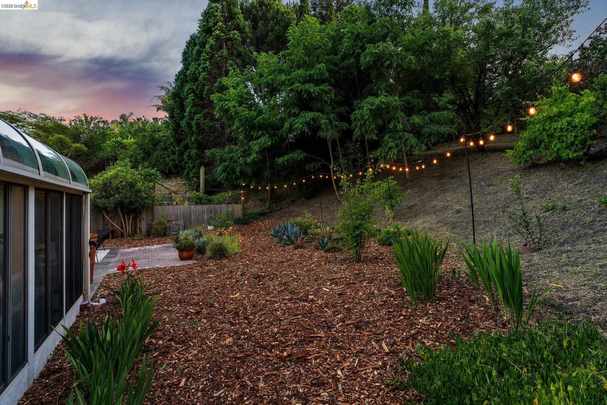 5672 Torrey Pine Ct