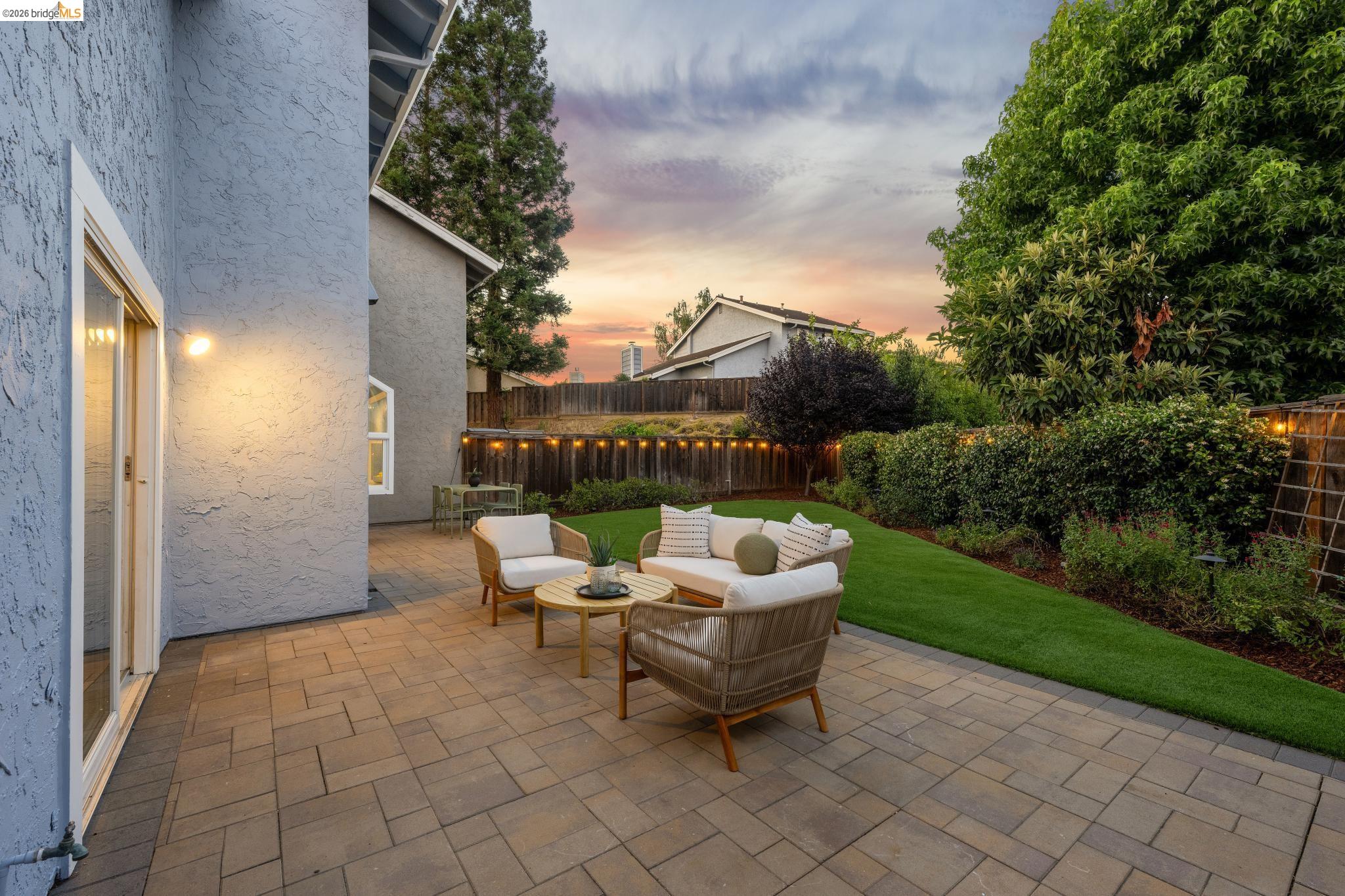 2253 Freshwater Court