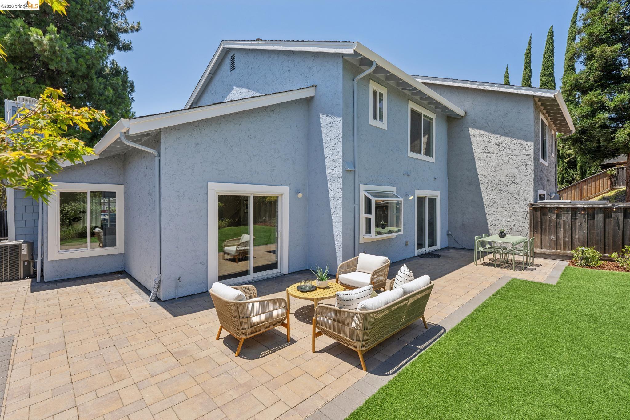 2253 Freshwater Court