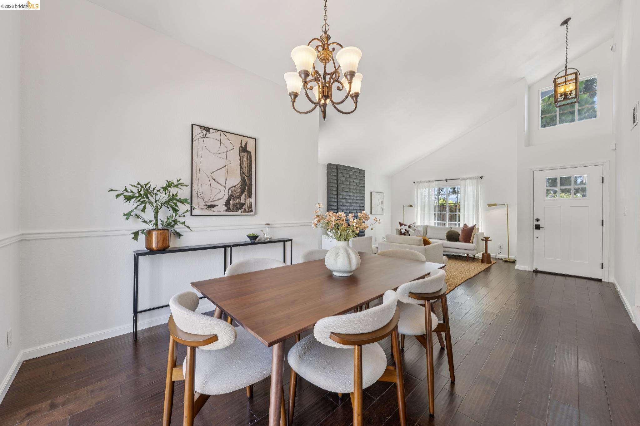 2253 Freshwater Court
