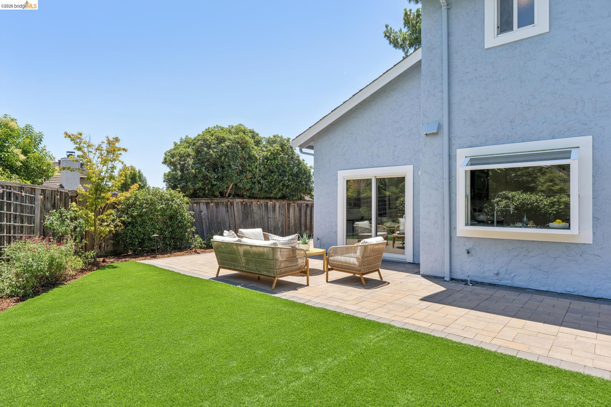 2253 Freshwater Court