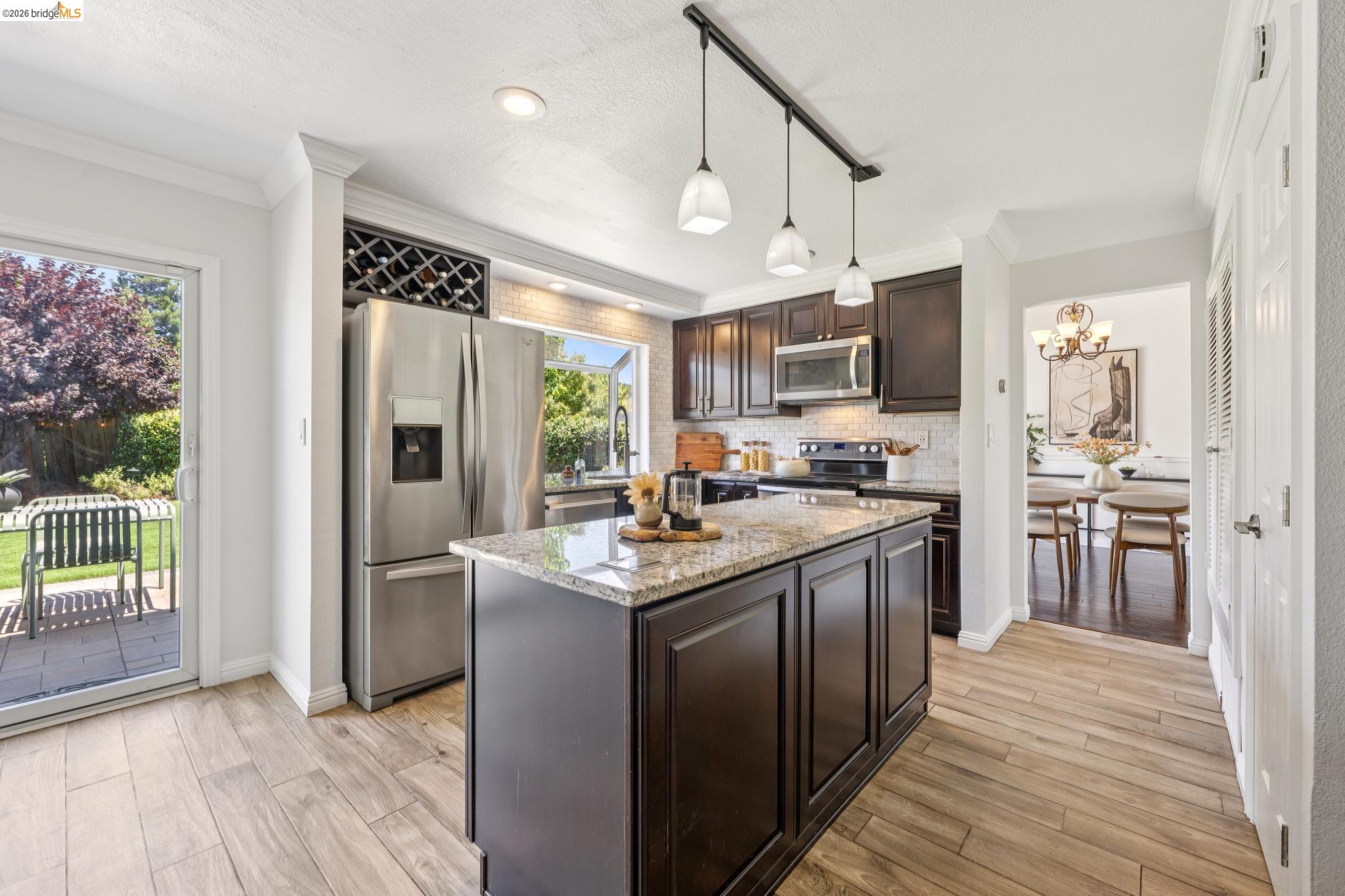 2253 Freshwater Court