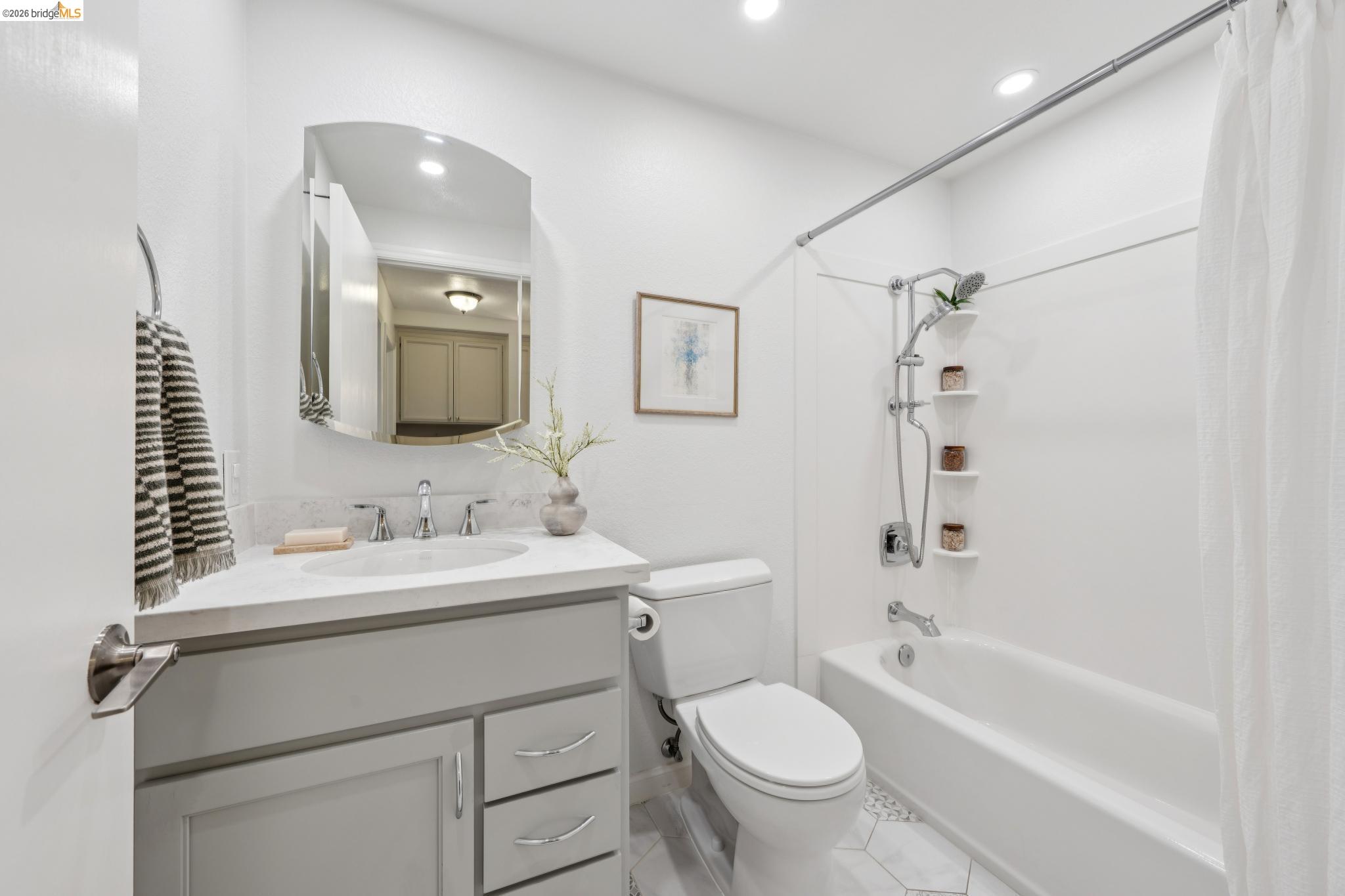 2253 Freshwater Court