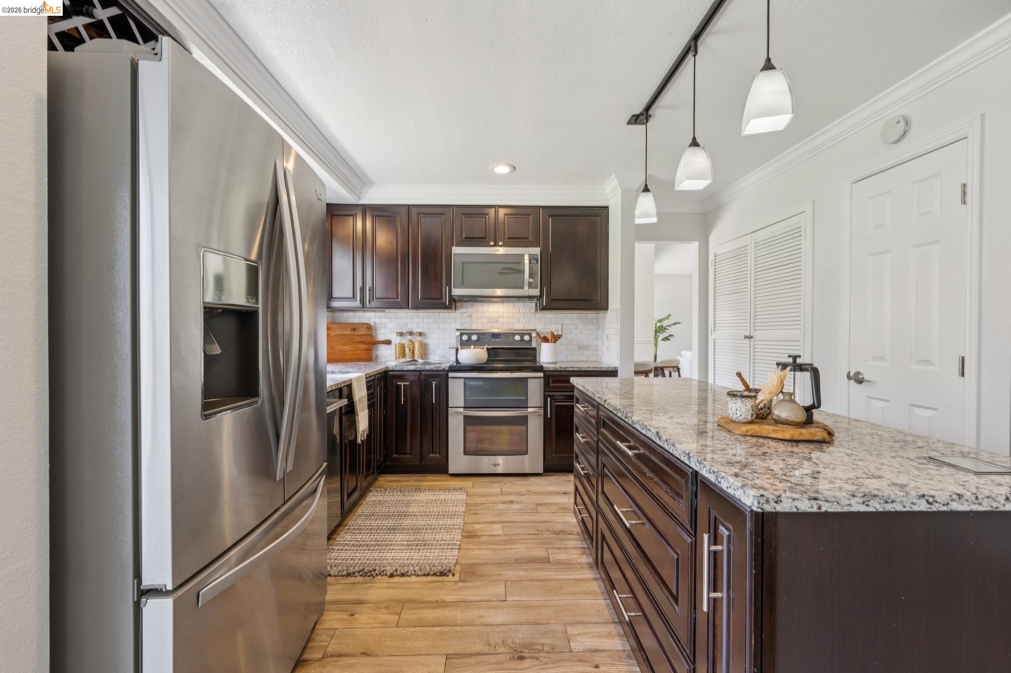 2253 Freshwater Court