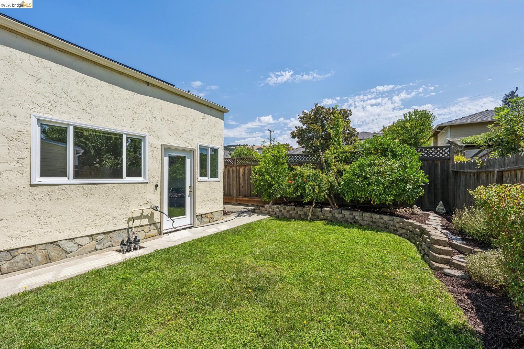 550 Superior Ave