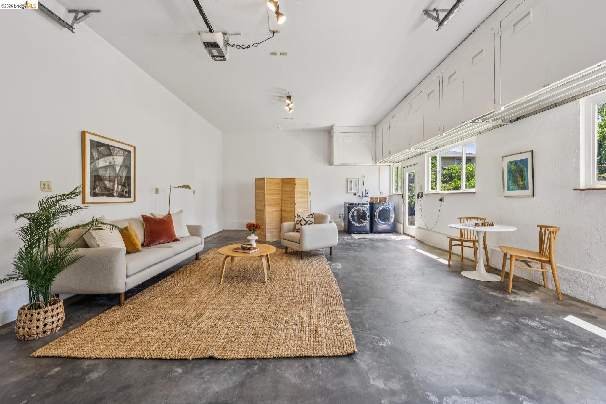 550 Superior Ave