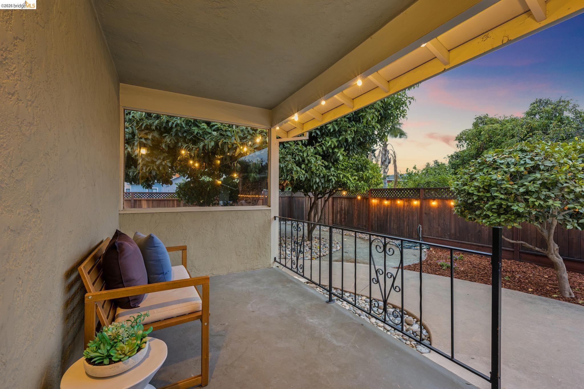 871 Joaquin Ave