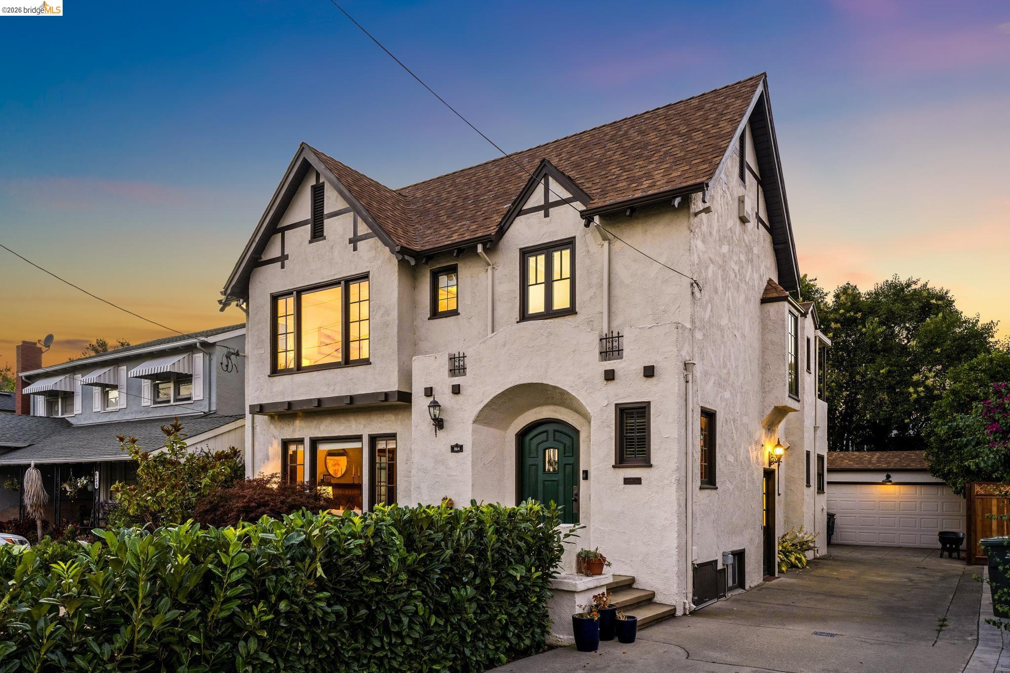 964 Estudillo Ave