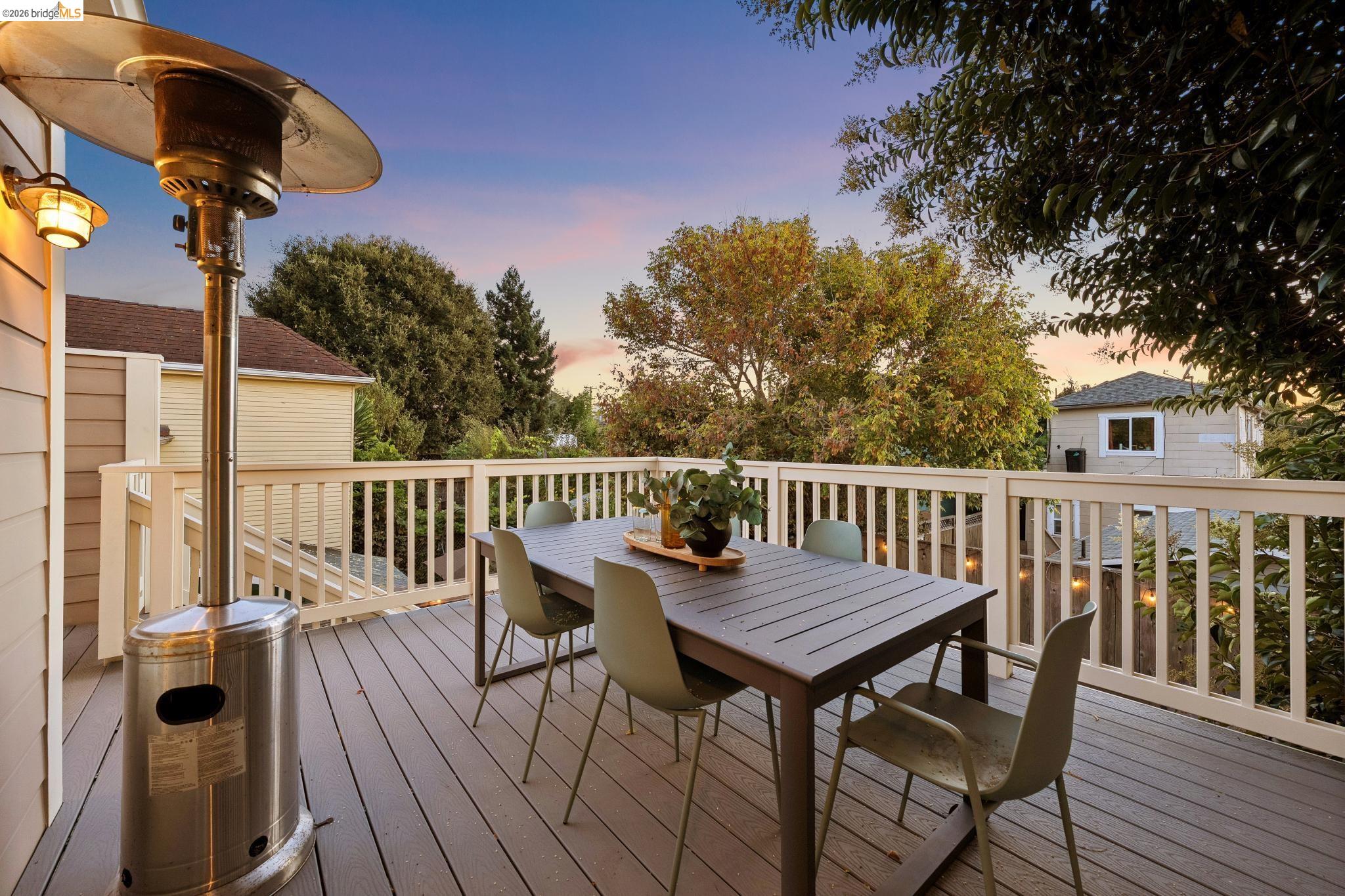 5933 Fremont St