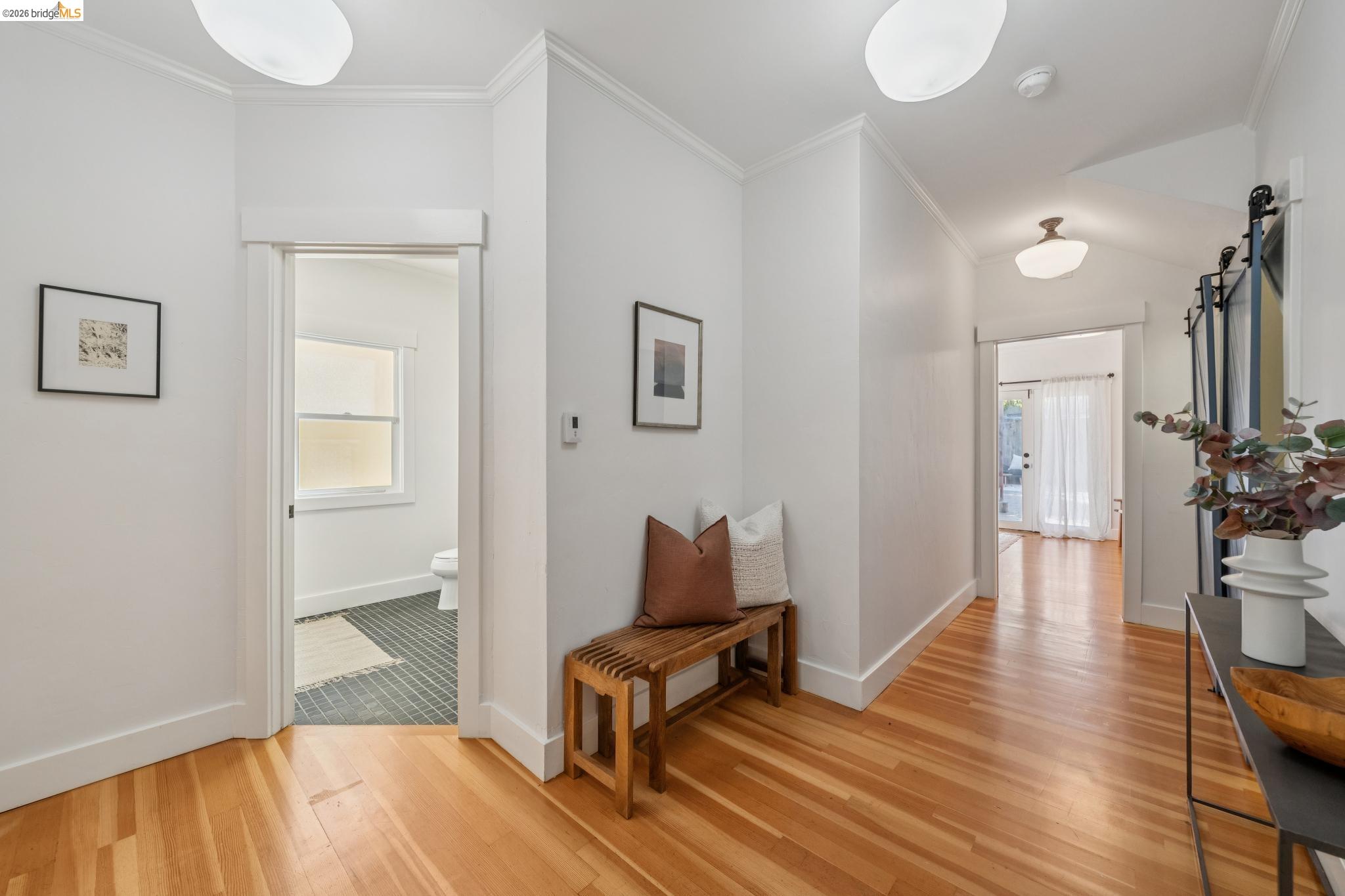5933 Fremont St