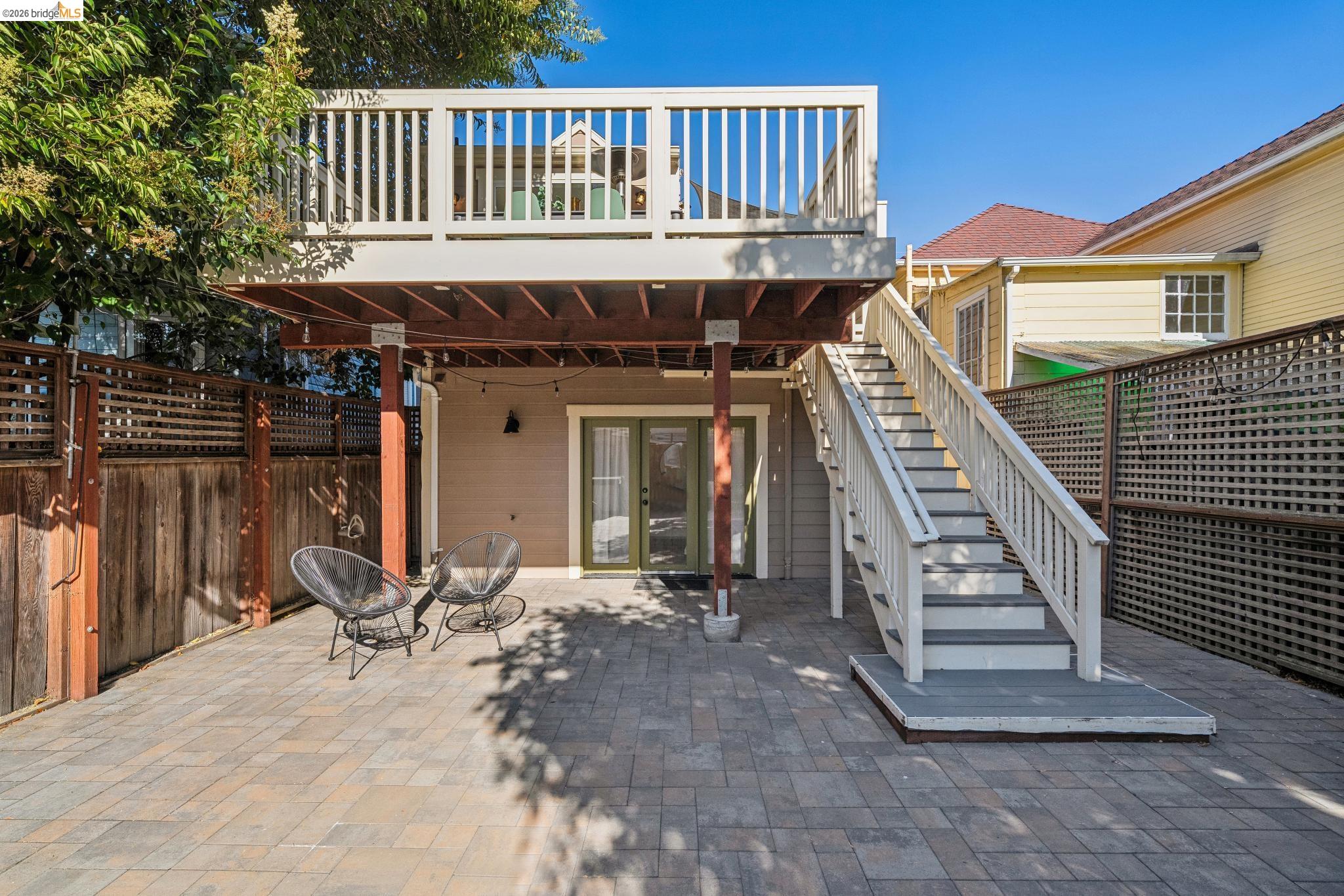 5933 Fremont St