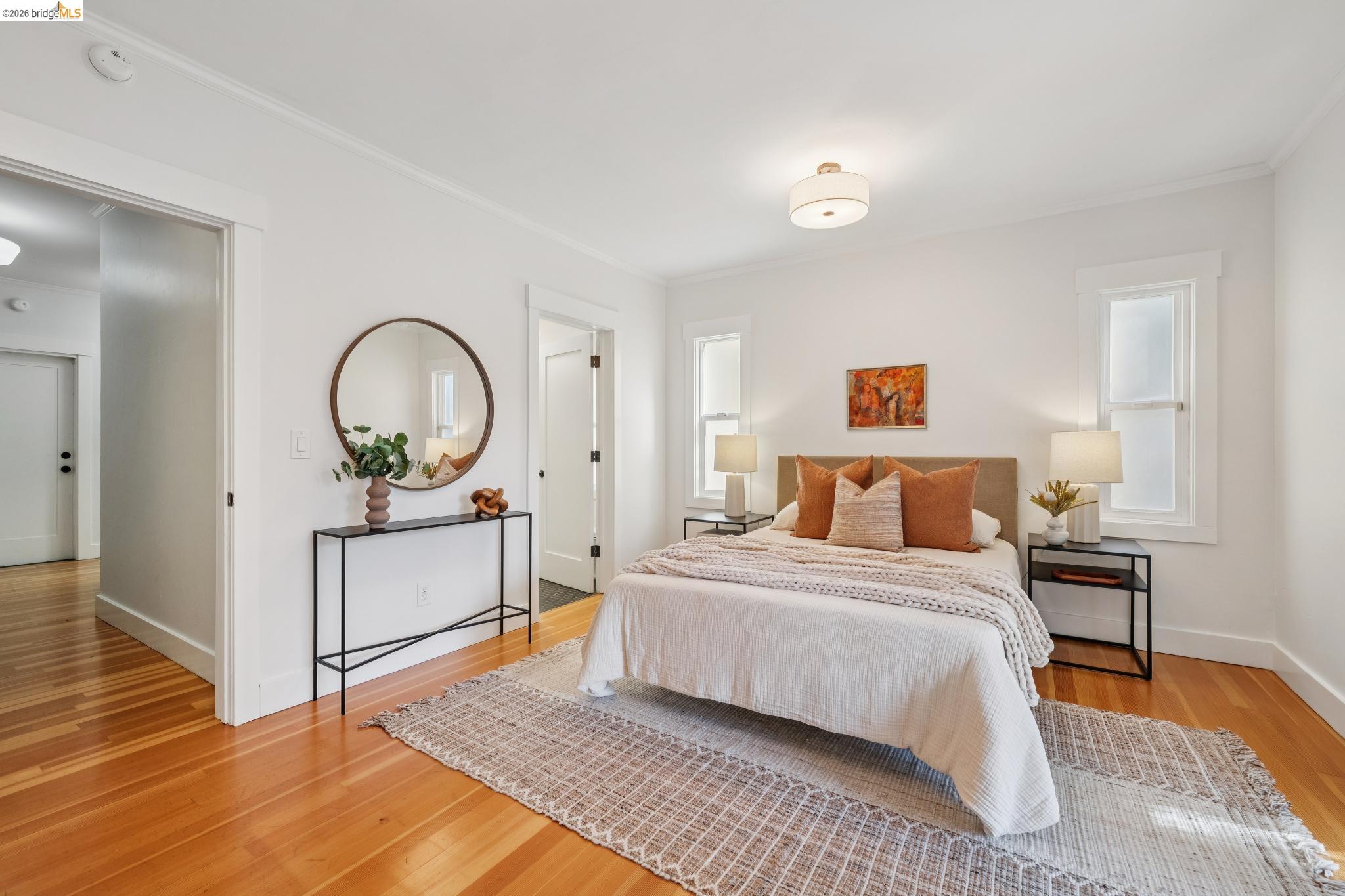 5933 Fremont St
