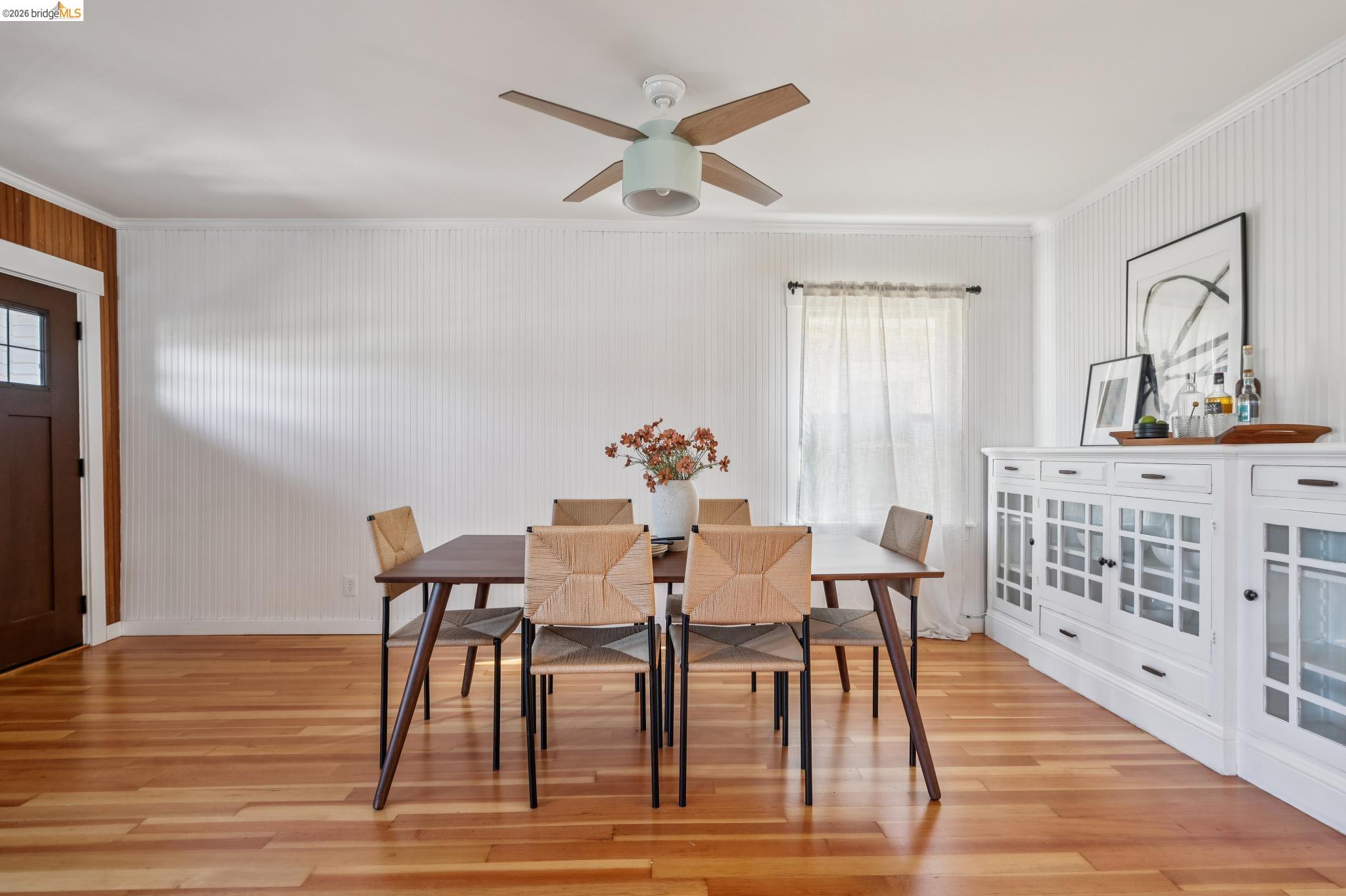5933 Fremont St