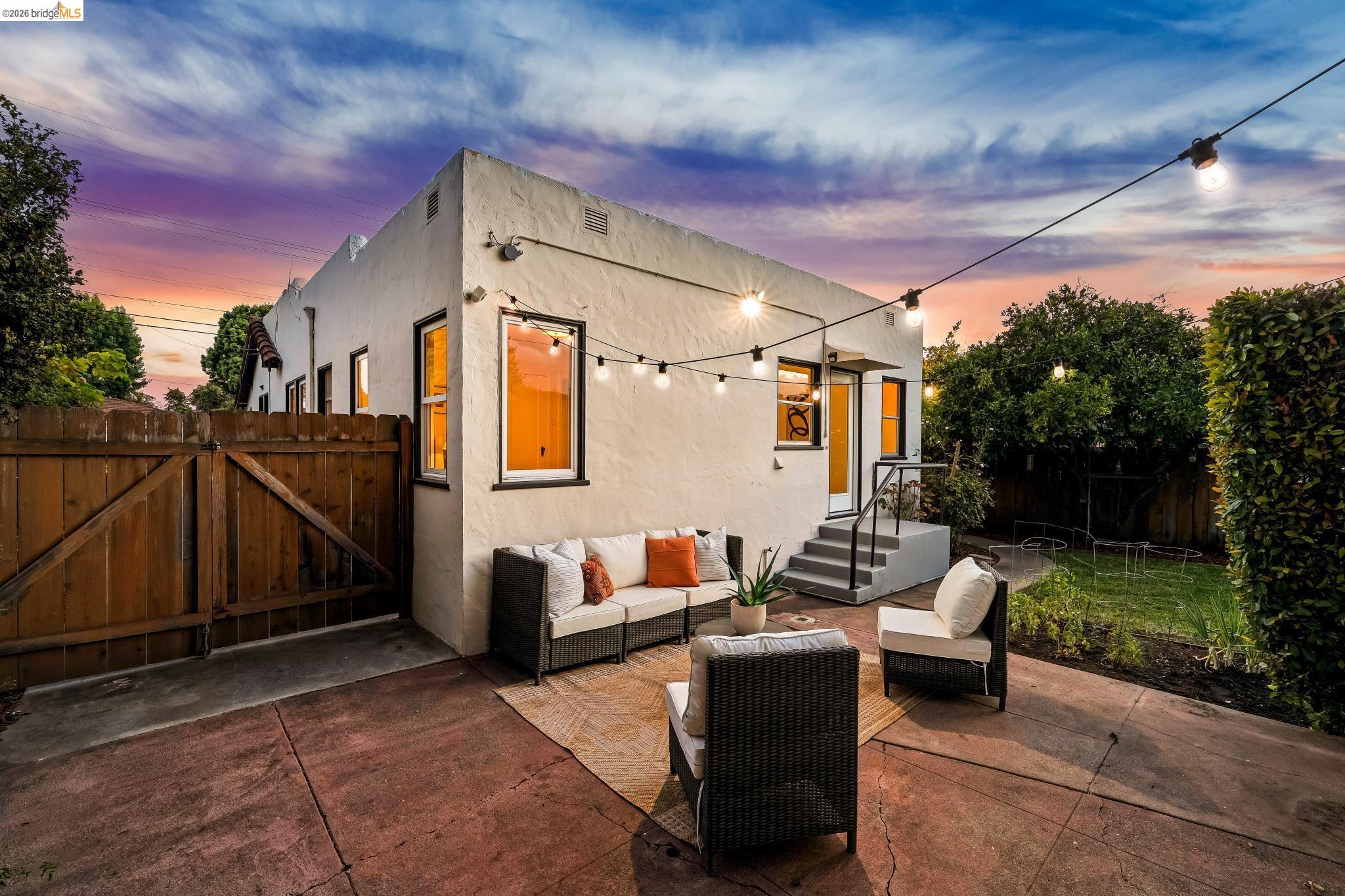 934 Estudillo Ave