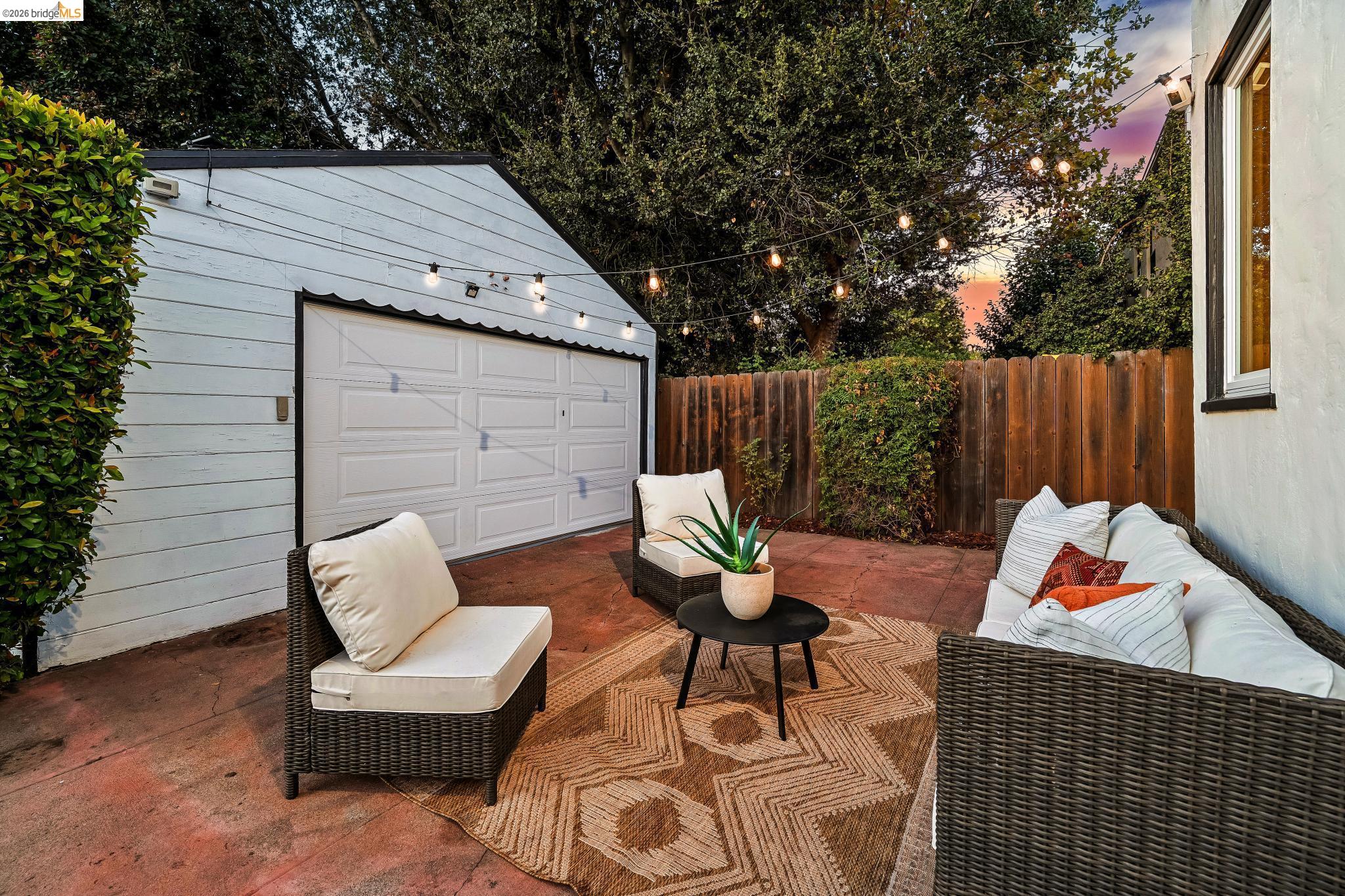 934 Estudillo Ave