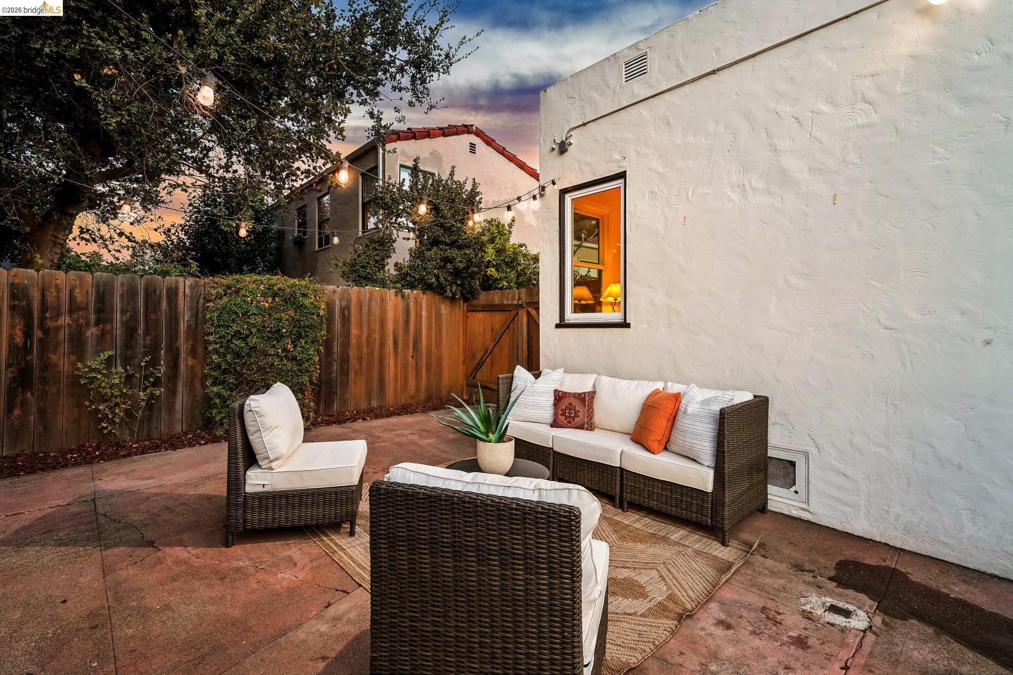 934 Estudillo Ave