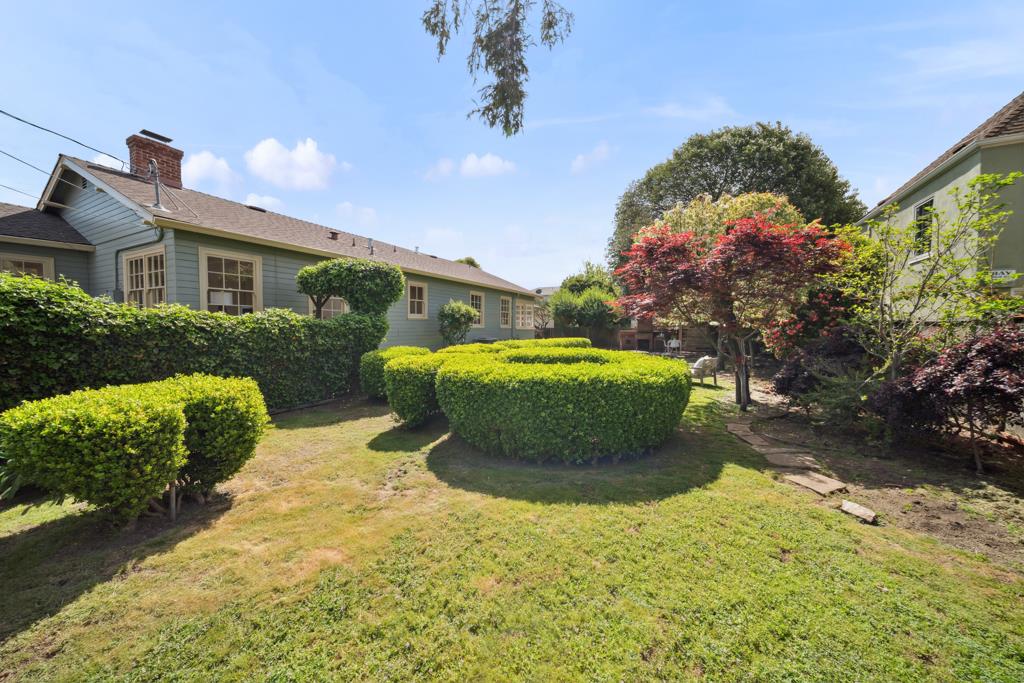 1111 San Rafael Street