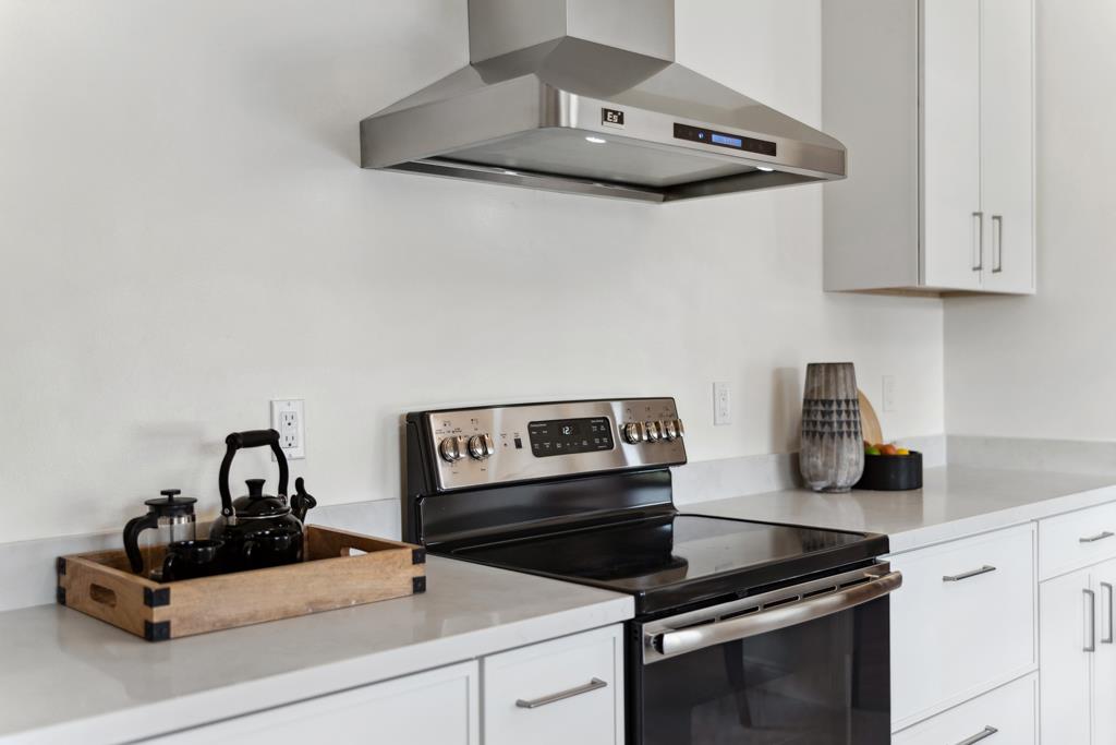 1111 San Rafael Street