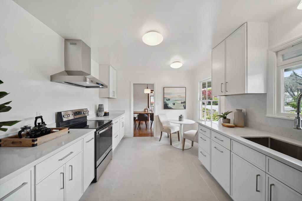 1111 San Rafael Street