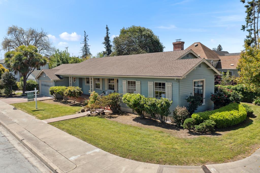 1111 San Rafael Street