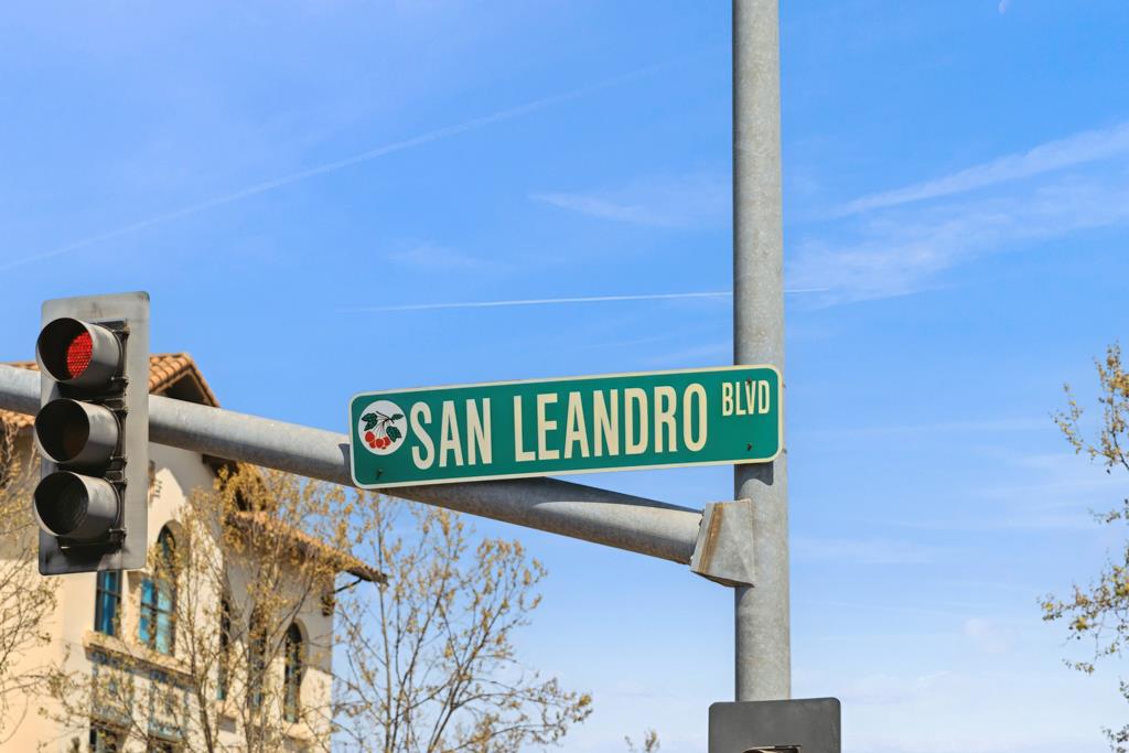 1111 San Rafael Street