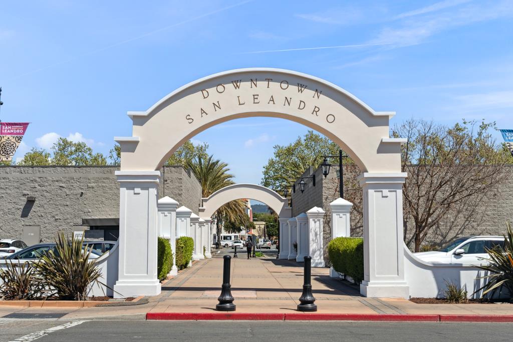 1111 San Rafael Street