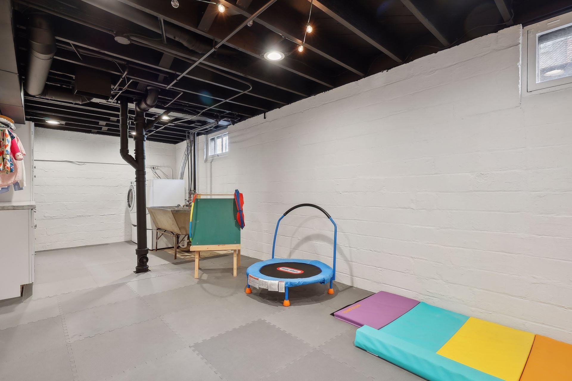 5020 Abbott Avenue S