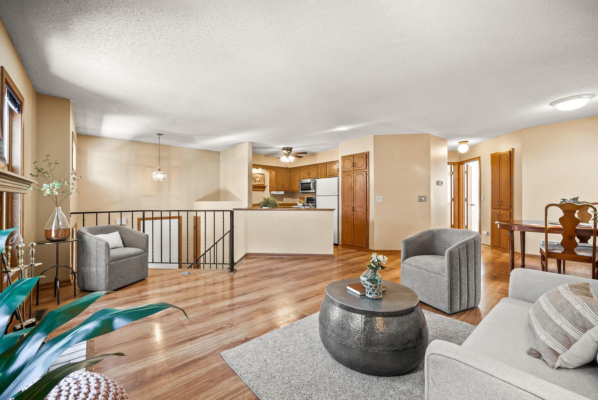 319 Monroe Street NE