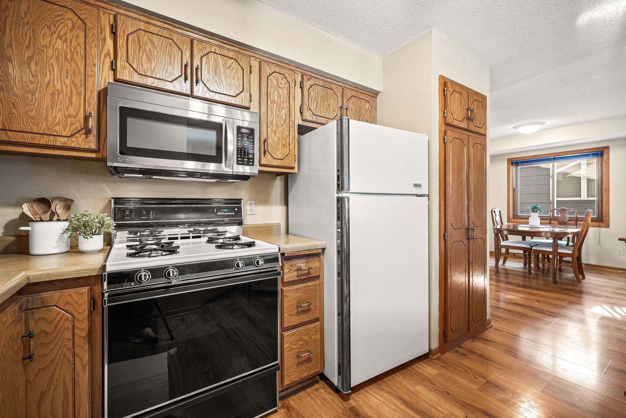 319 Monroe Street NE