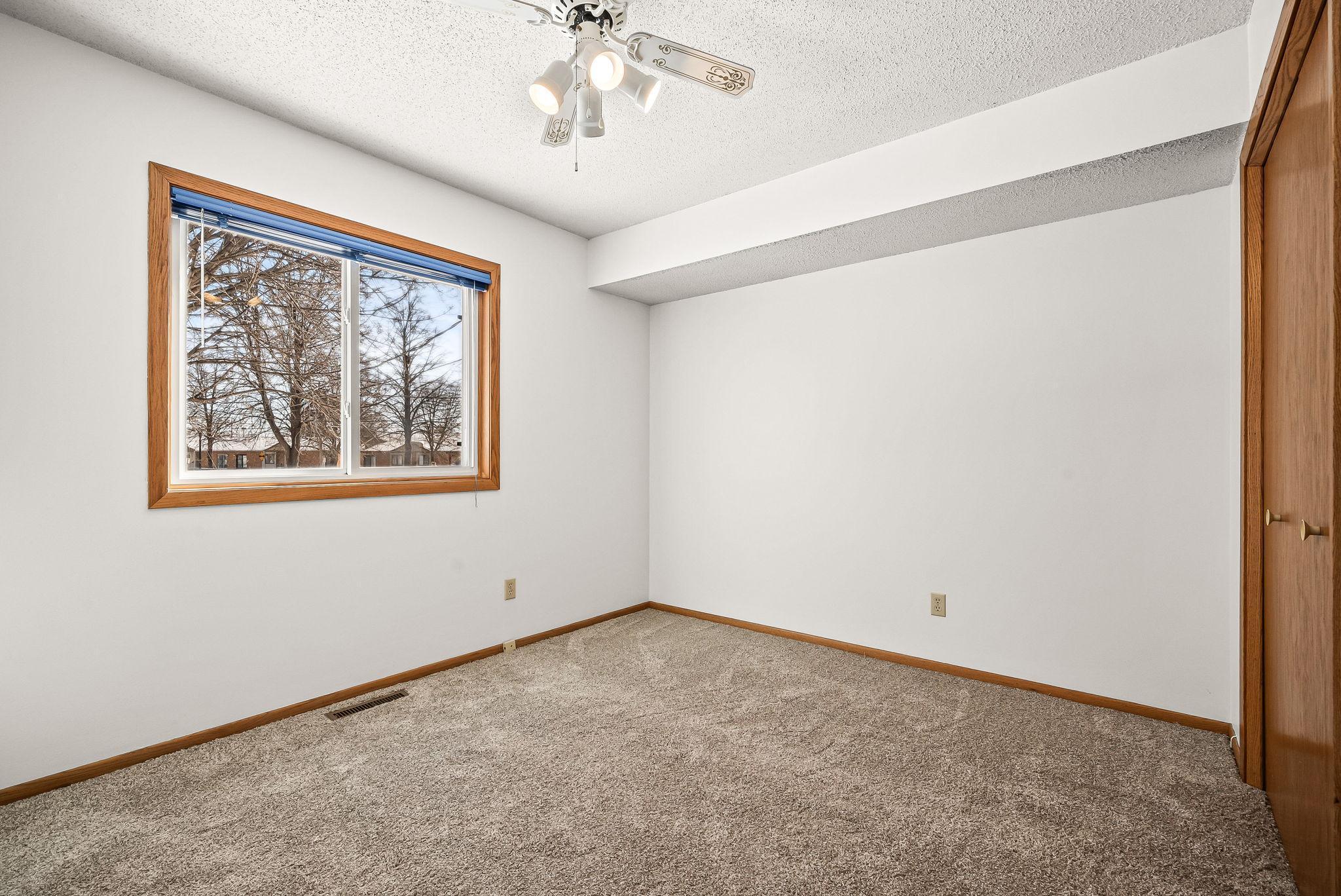 319 Monroe Street NE