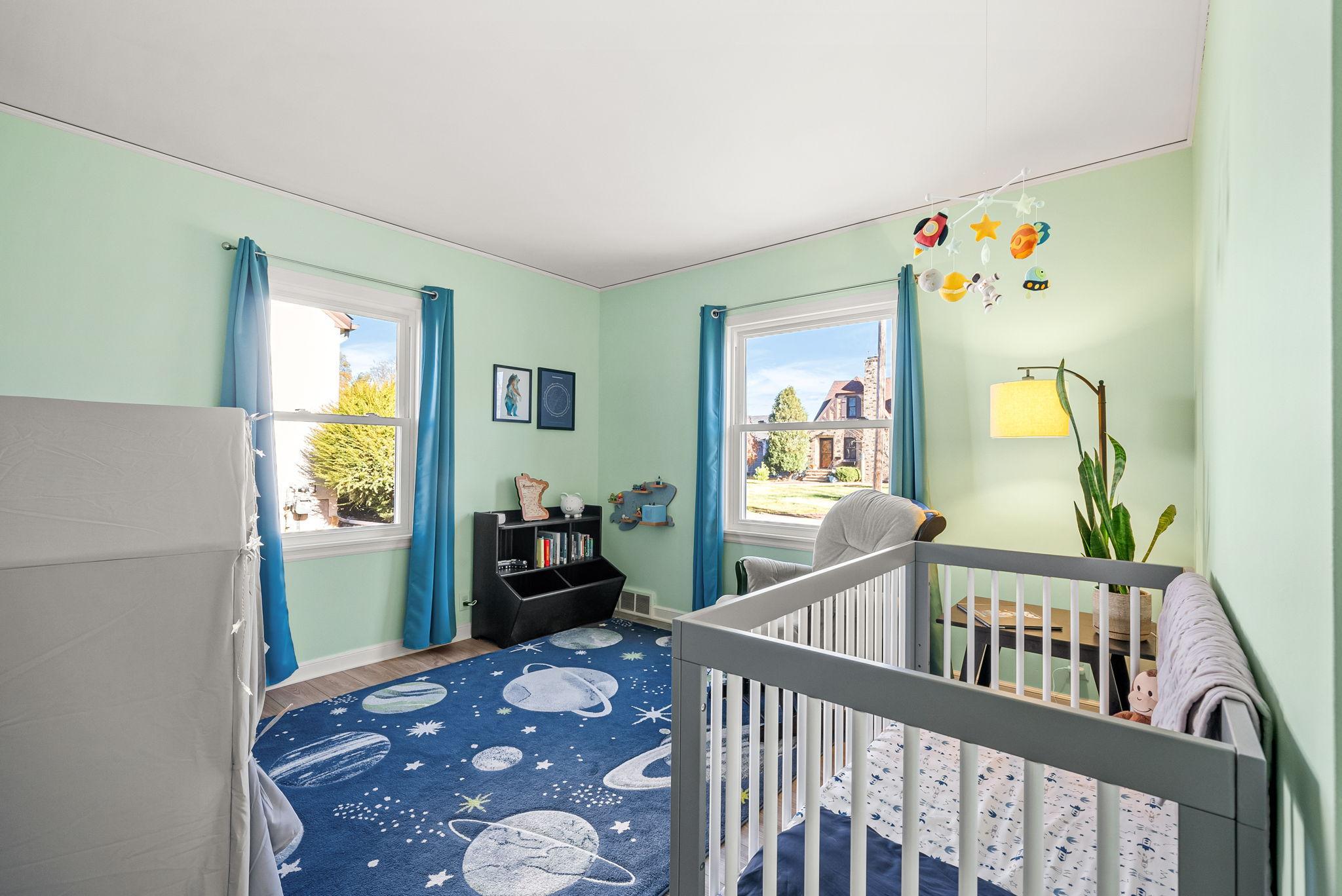 2214 Roosevelt Street NE