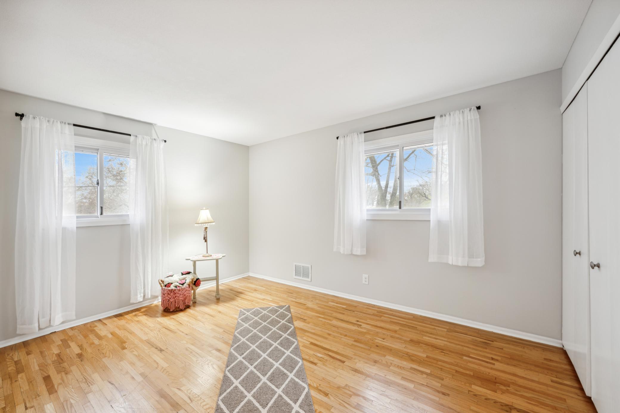 4124 Brookside Avenue S