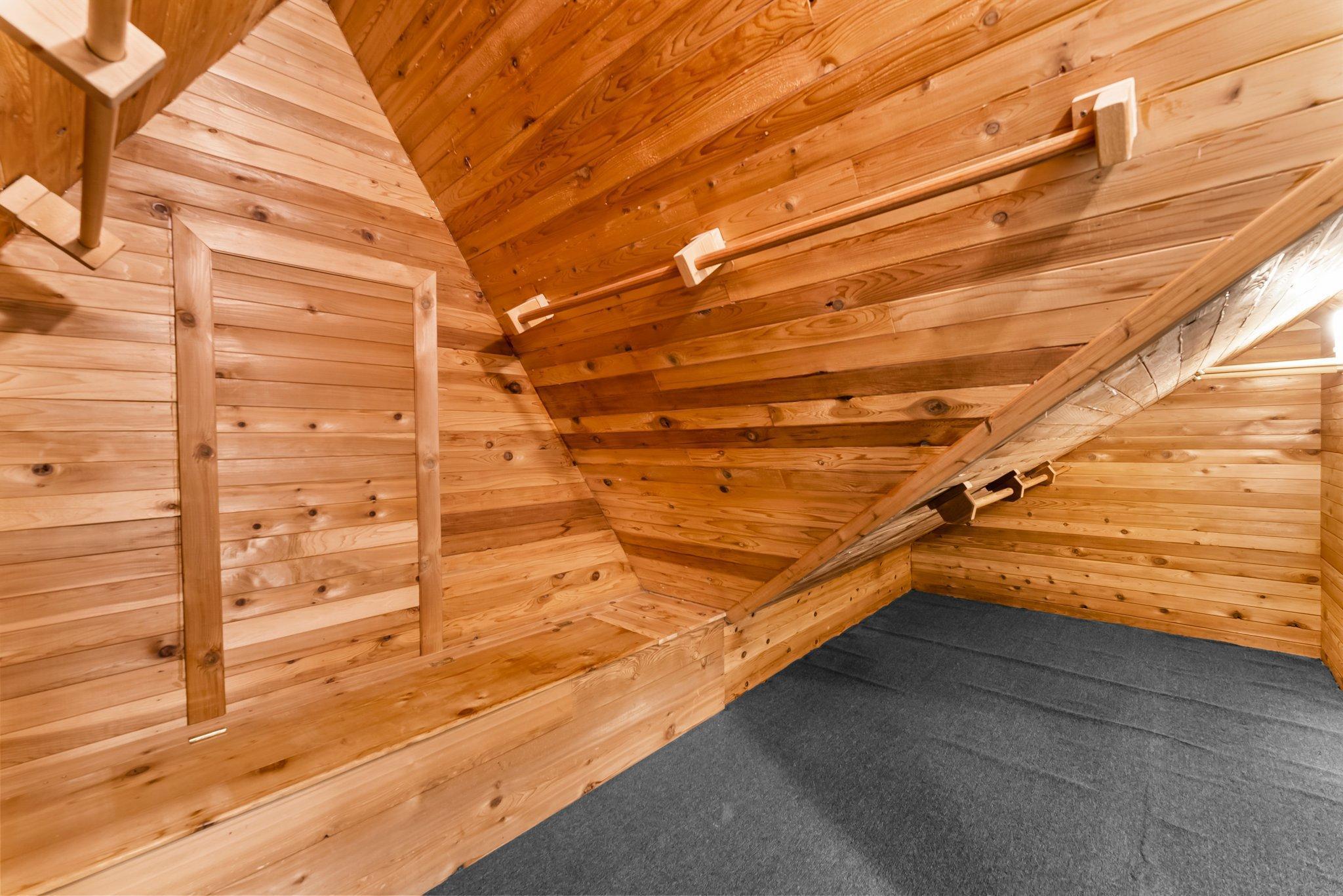 1343 Buchanan Street NE