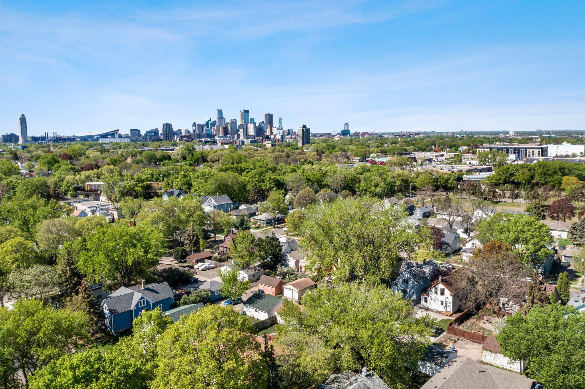 1343 Buchanan Street NE