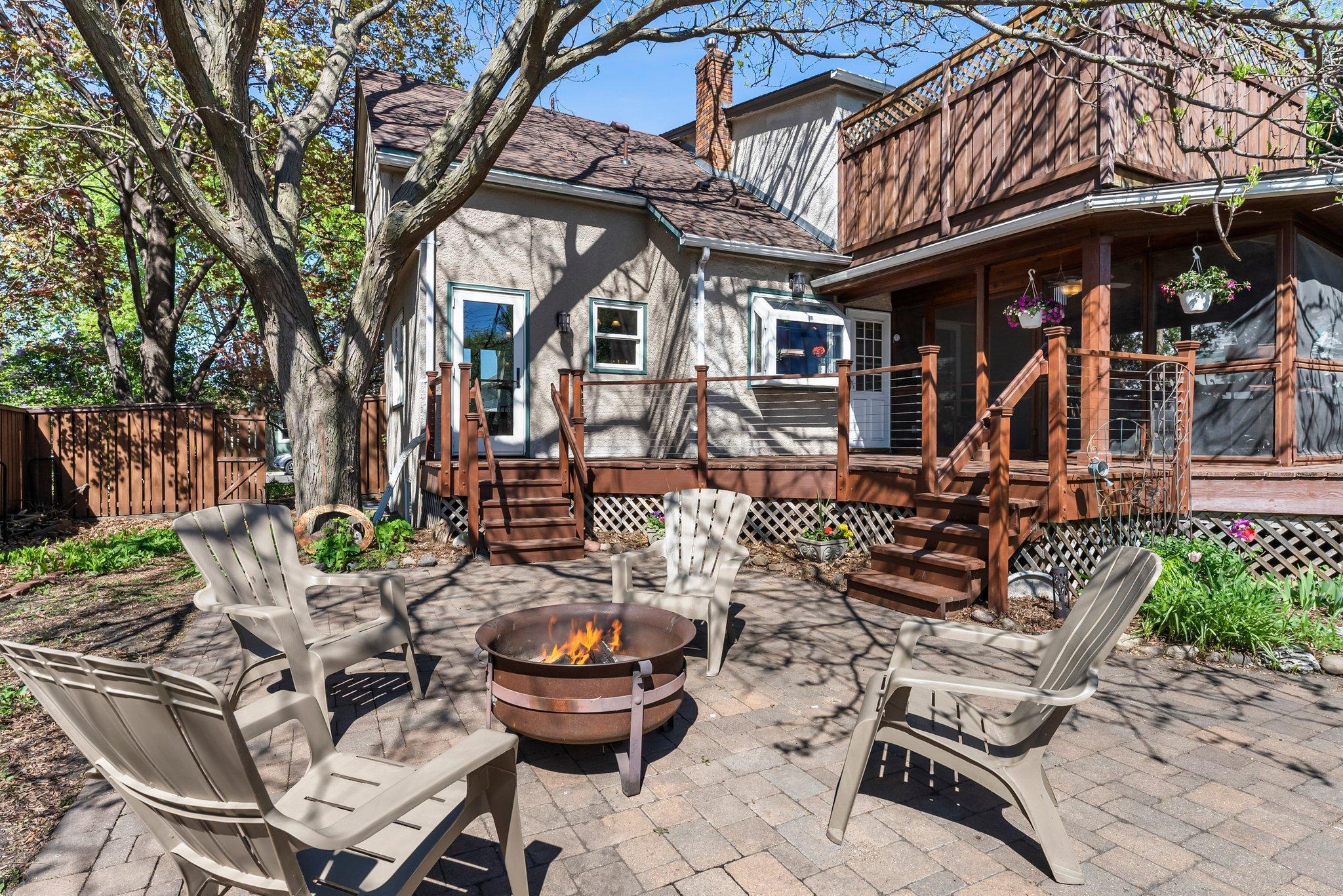 1343 Buchanan Street NE