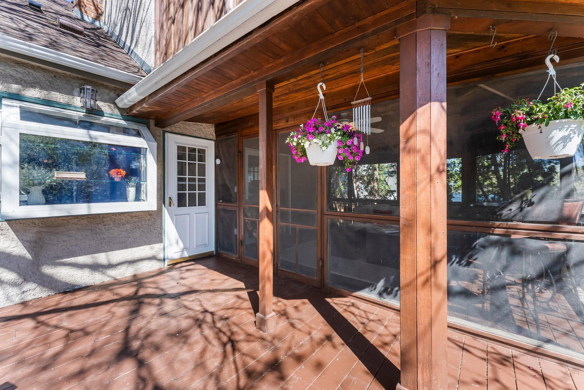 1343 Buchanan Street NE