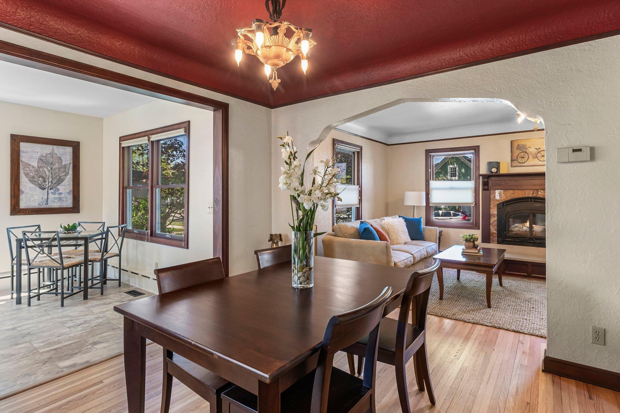 1343 Buchanan Street NE