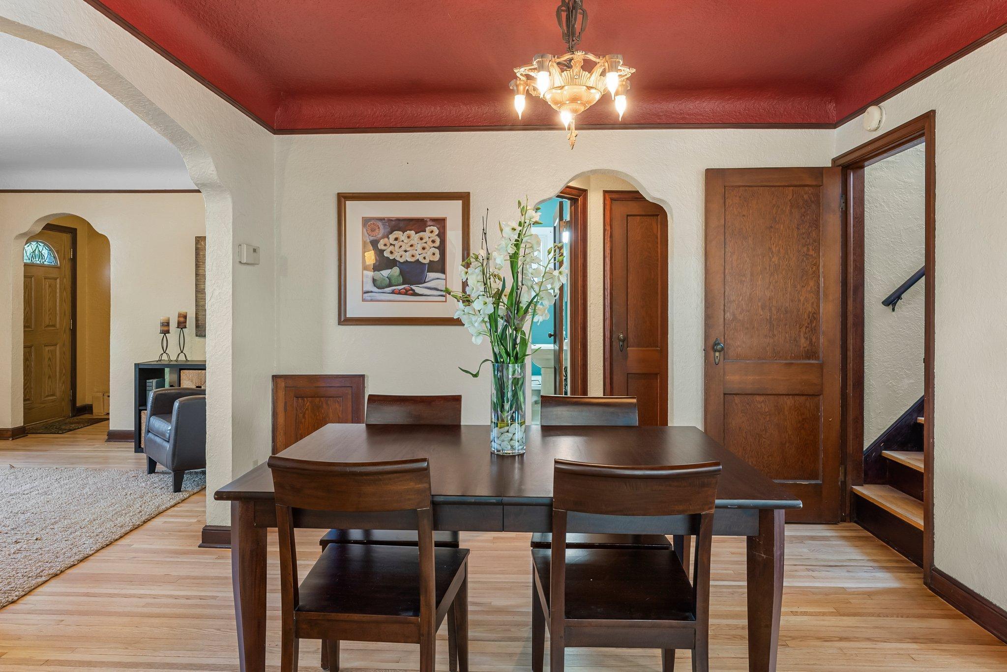 1343 Buchanan Street NE