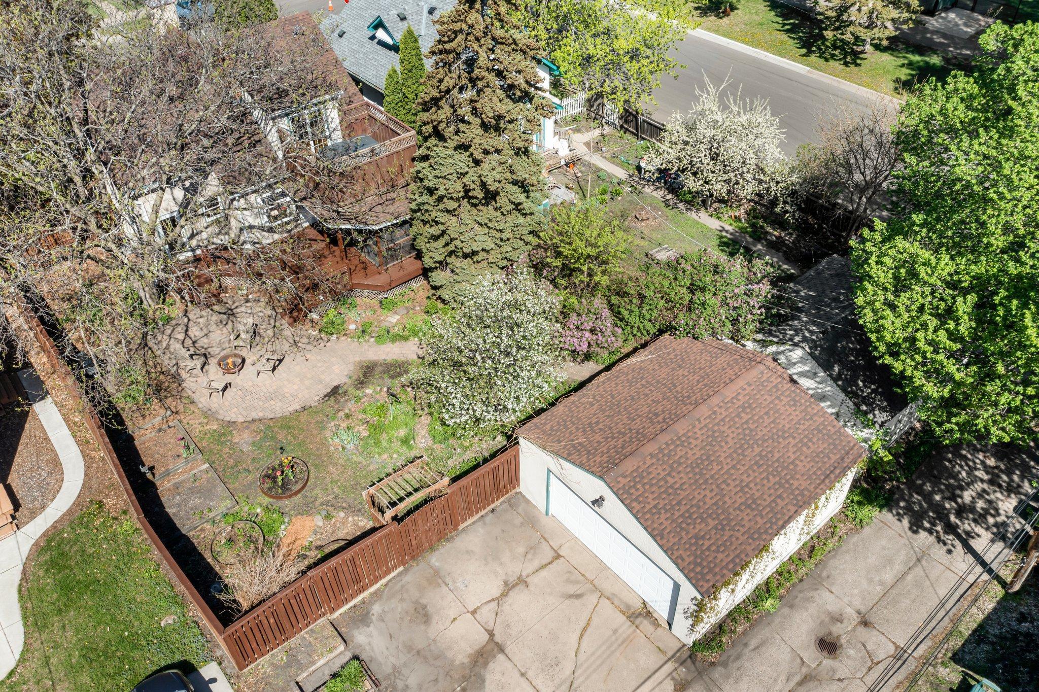 1343 Buchanan Street NE