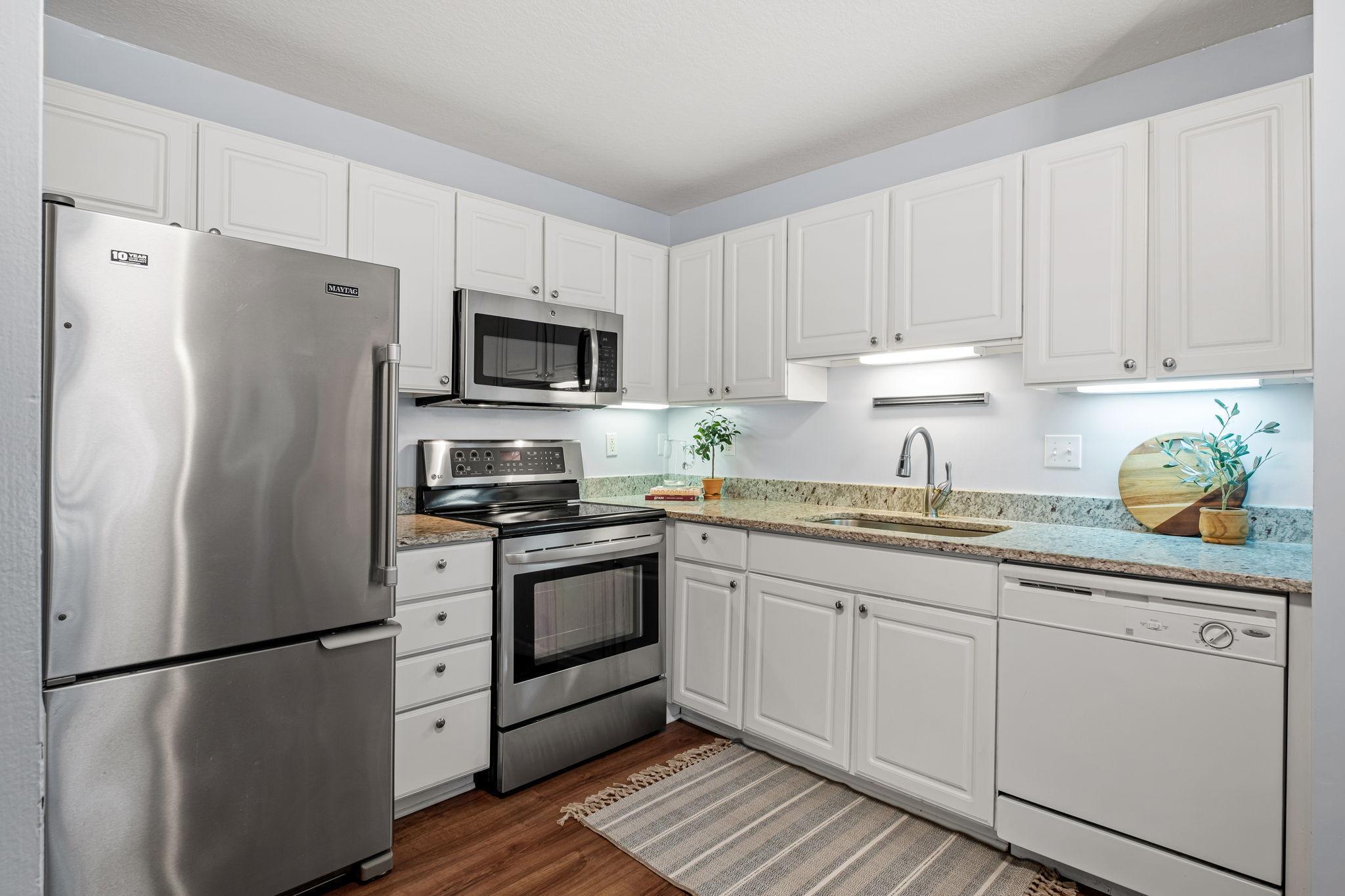 1350 Douglas Drive N Unit: 105